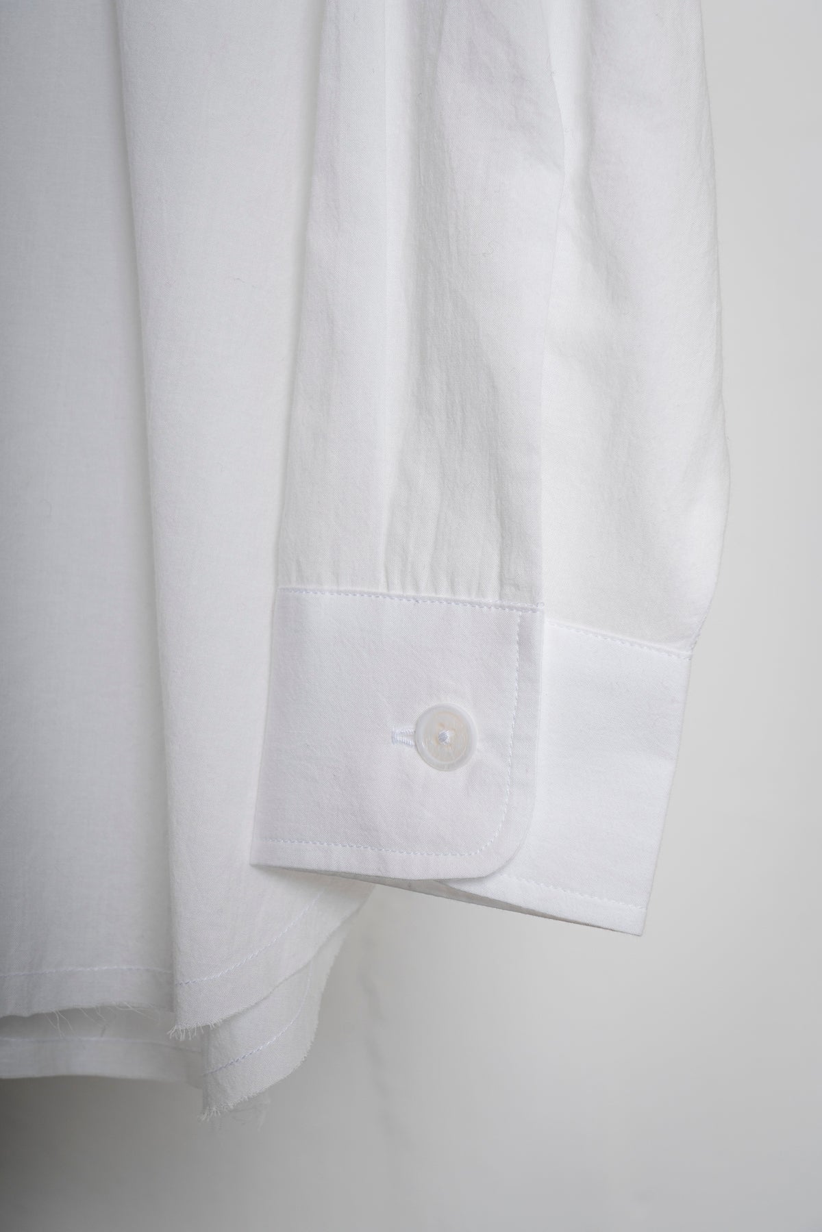 The Author Shirt Jacket - White