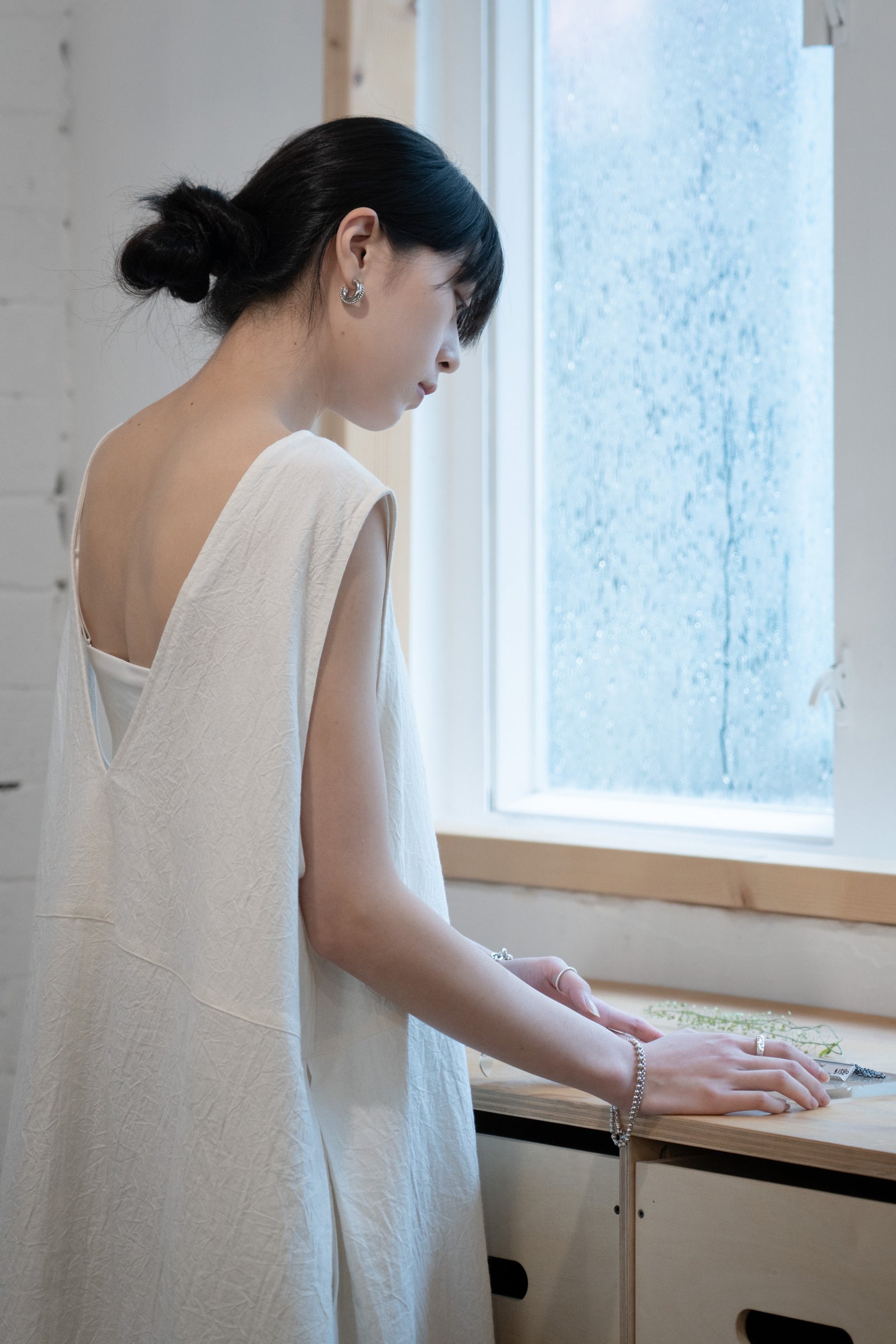 The Linen Dress - White