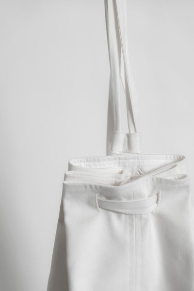 The Canvas Duffle - White