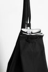 The Canvas Duffle - Black