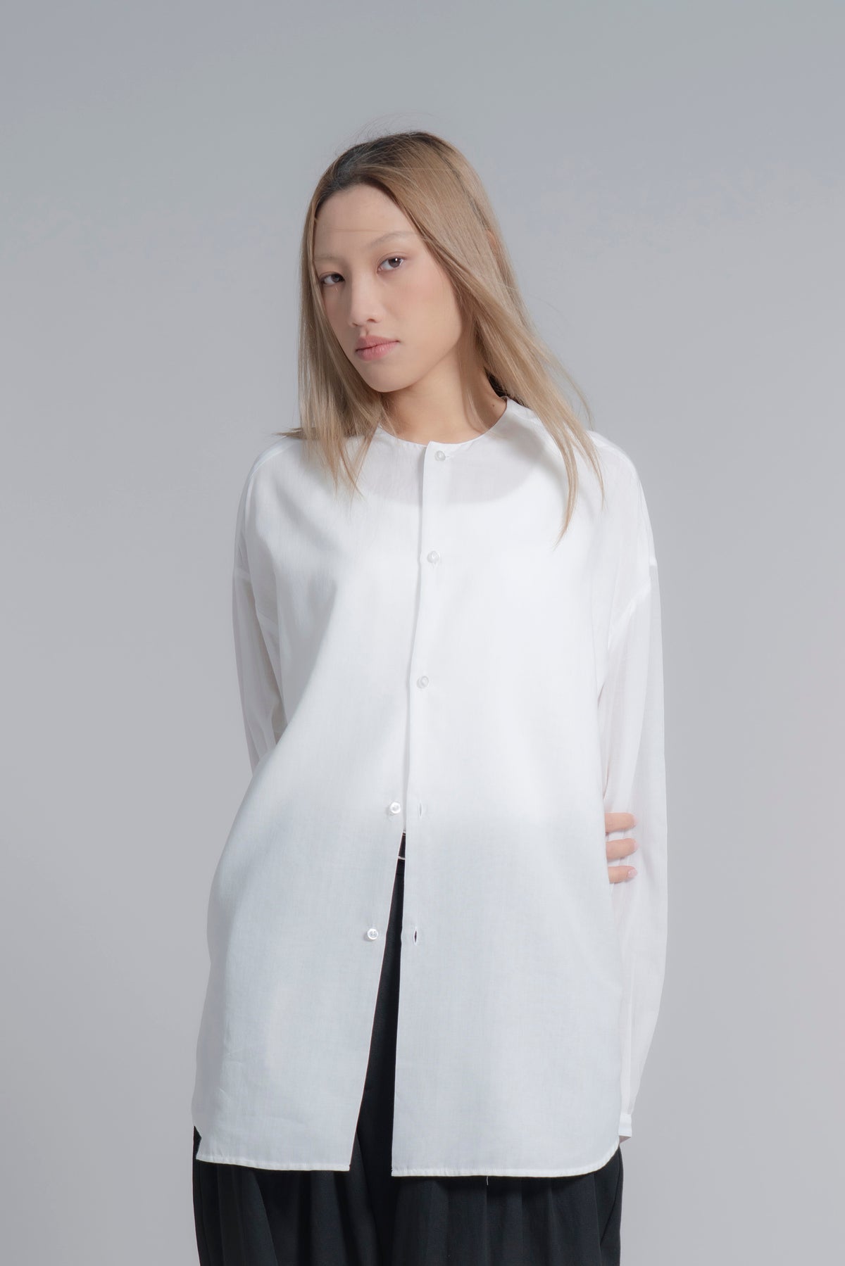 The Collarless Shirt - White