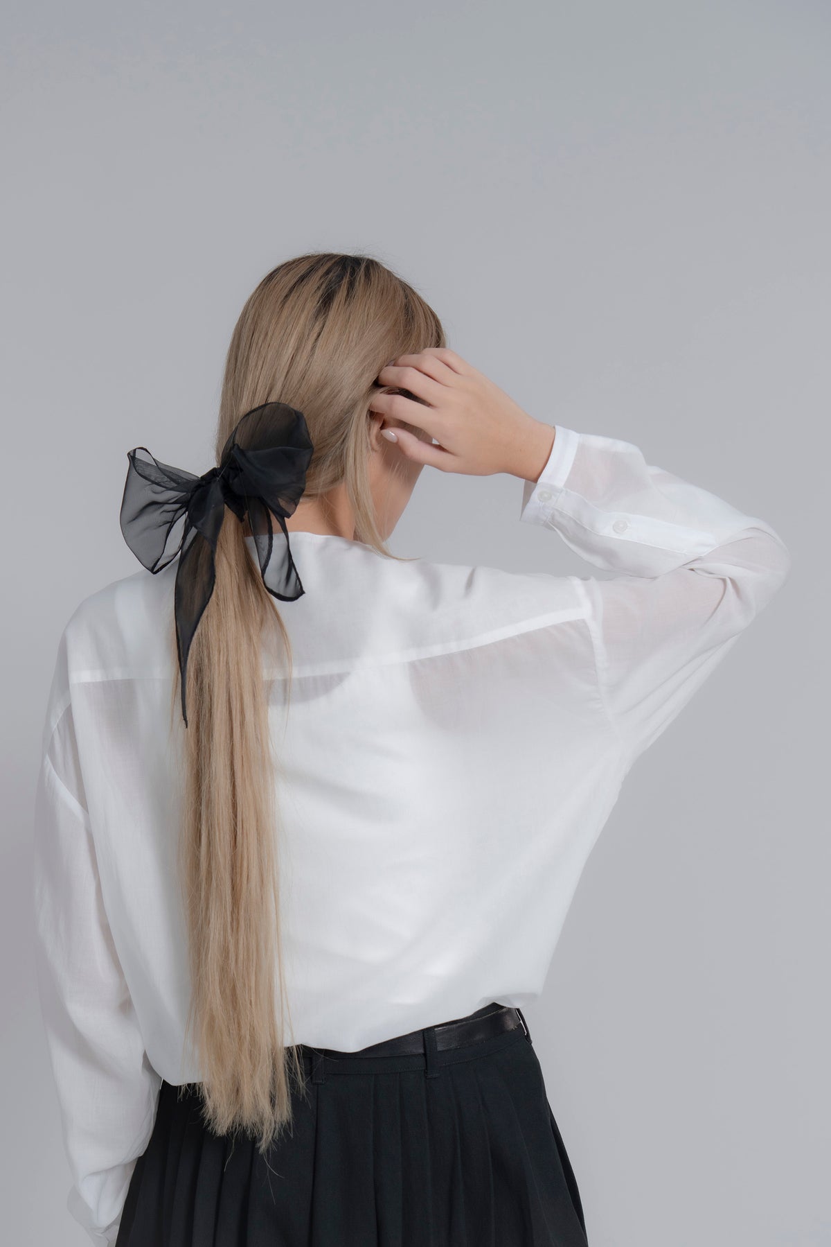 The Organza Scrunchie - Black