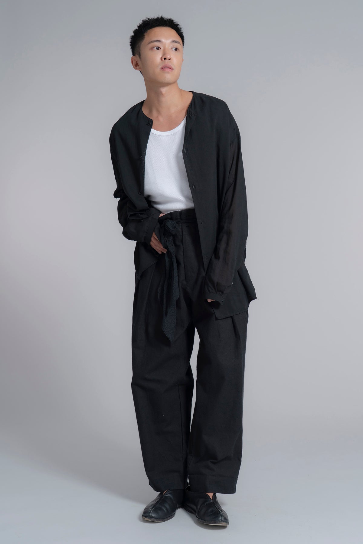 The Belted Hollywood Trousers - Black