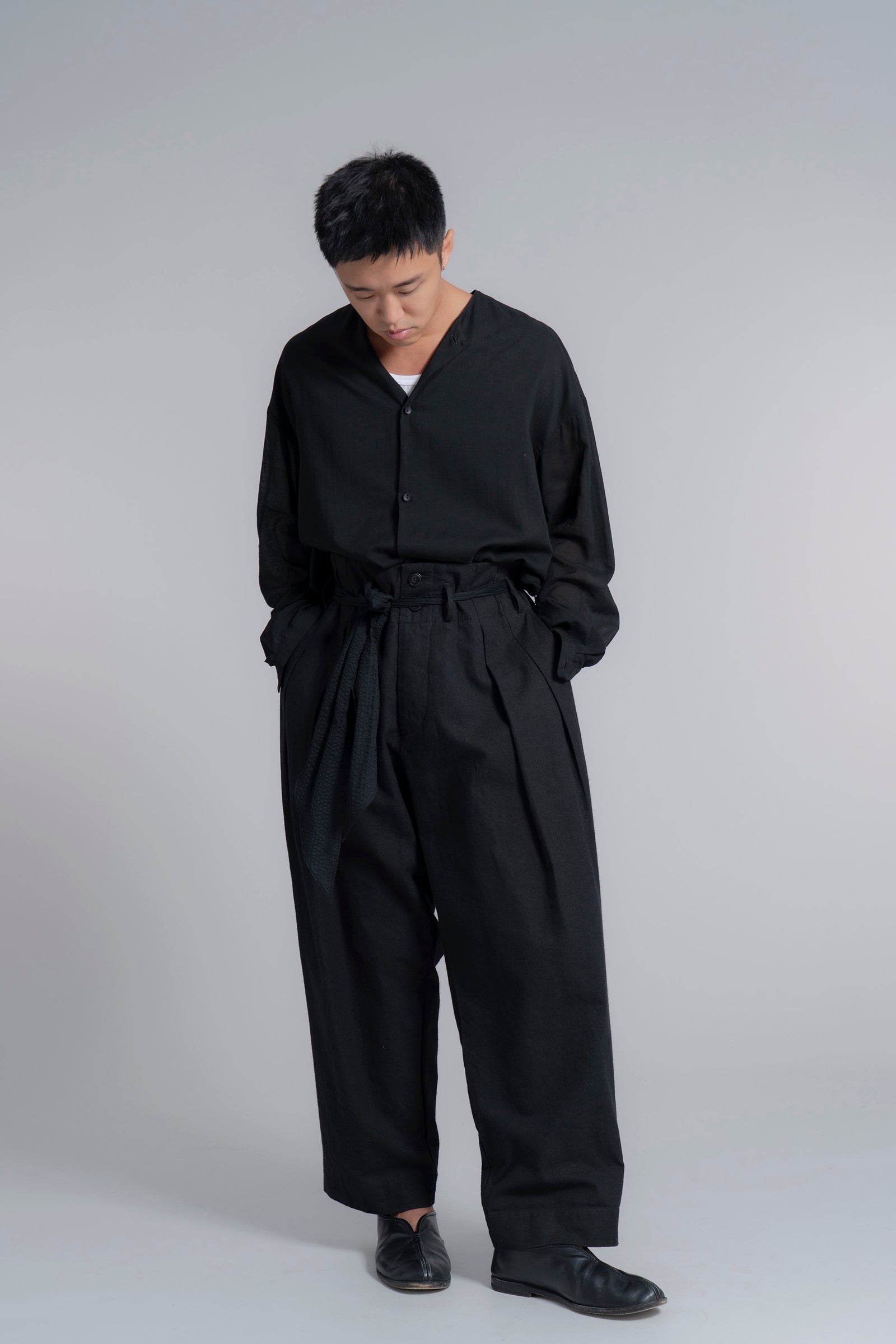 The Belted Hollywood Trousers - Black