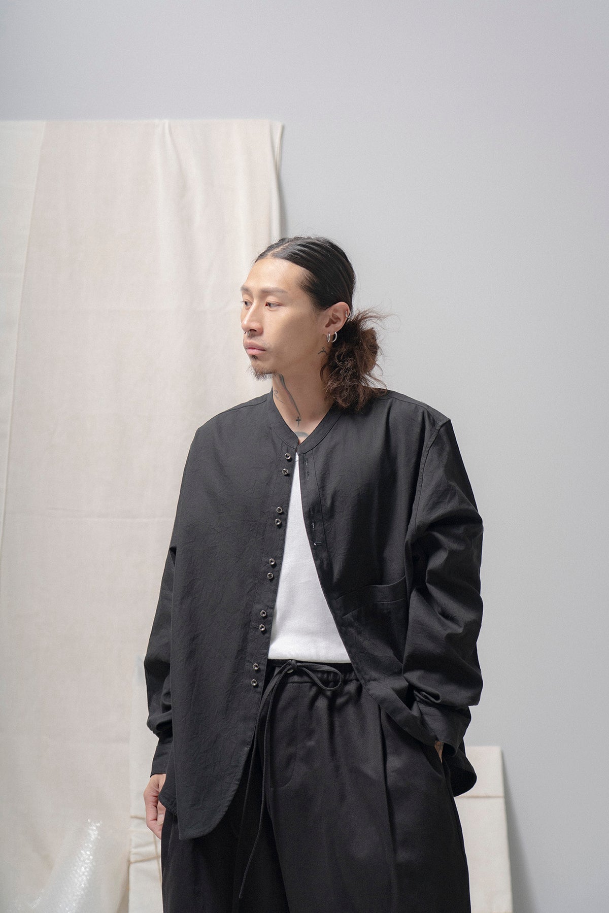 The Author Jacket - Black