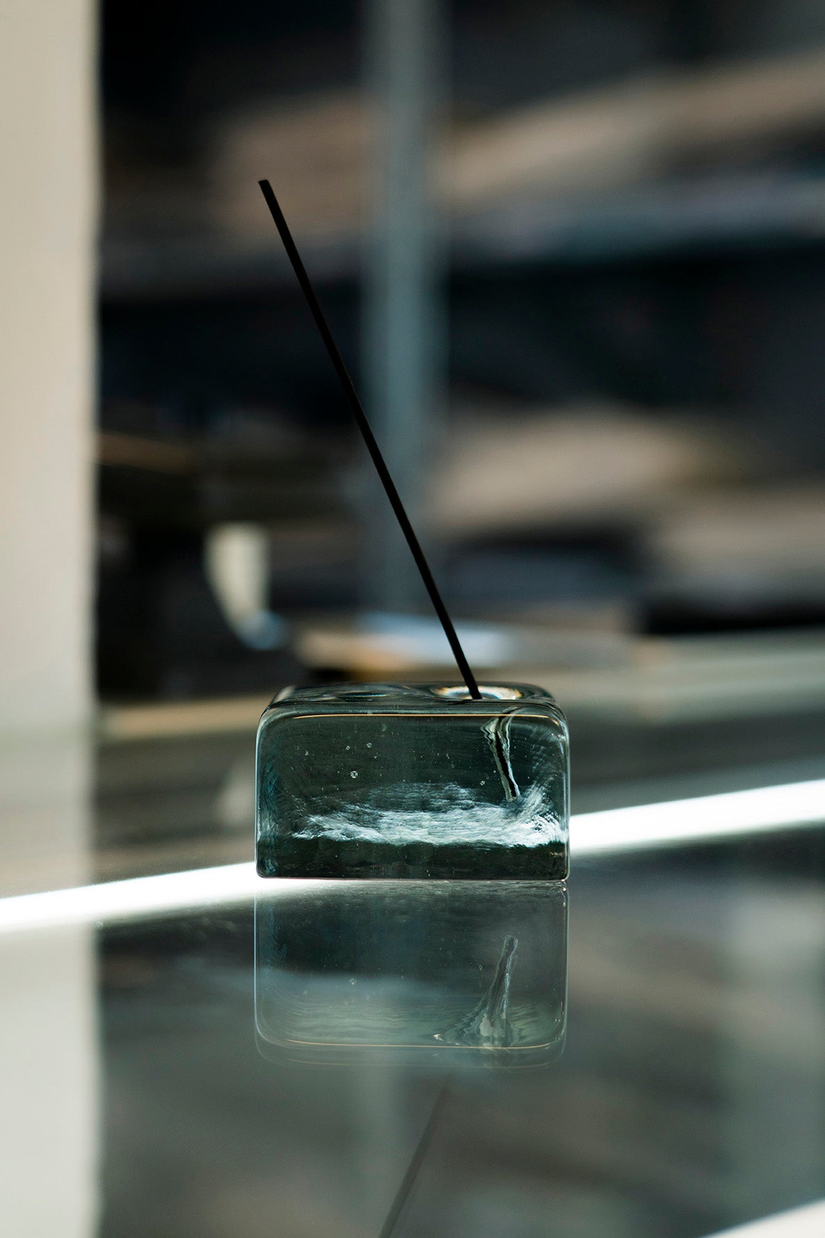 IYE &quot;Reborn&quot; incense holder