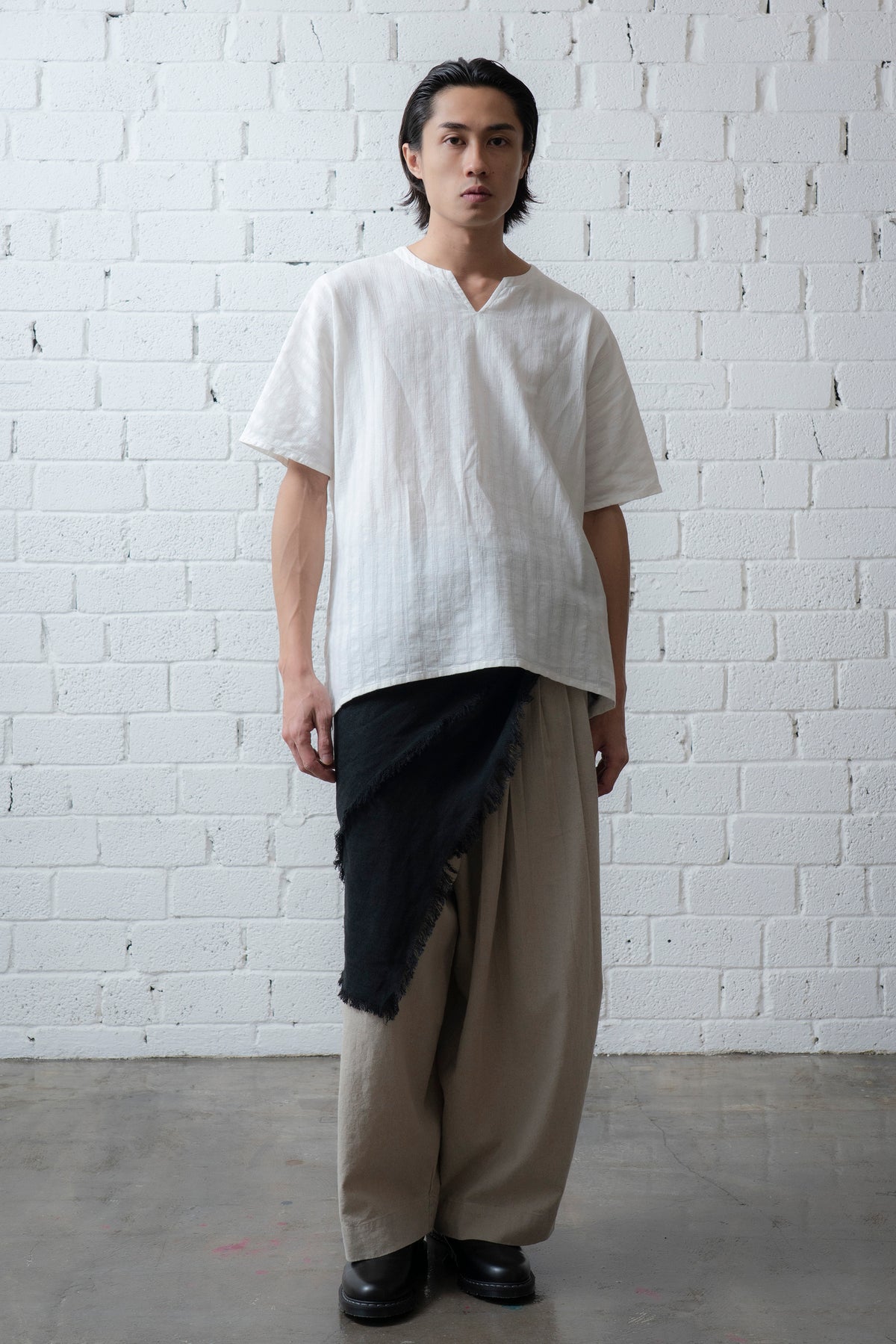 The Pleaty Trousers - Linen