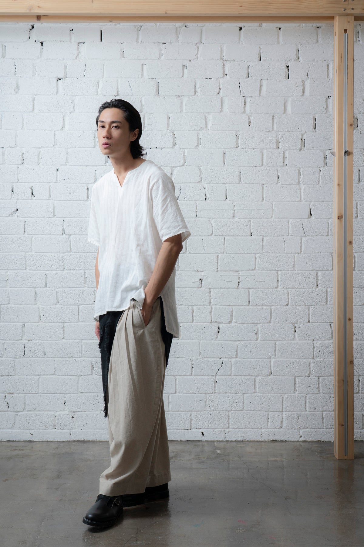 The Split Neck Top - White