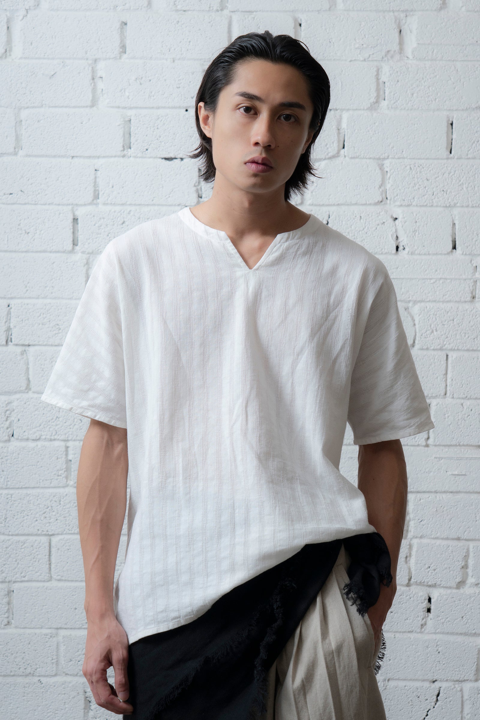 The Split Neck Top - White