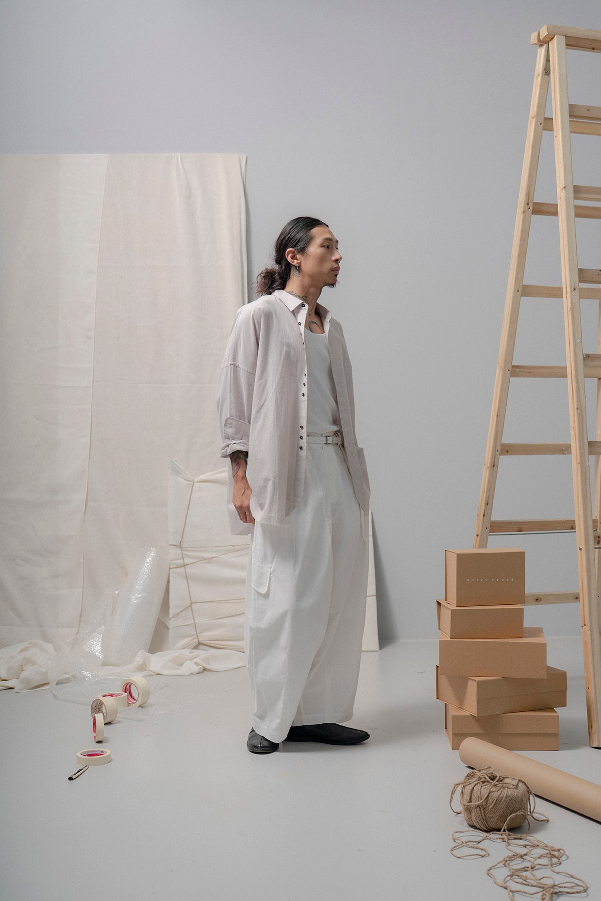 The Frayed Shirt - Gray