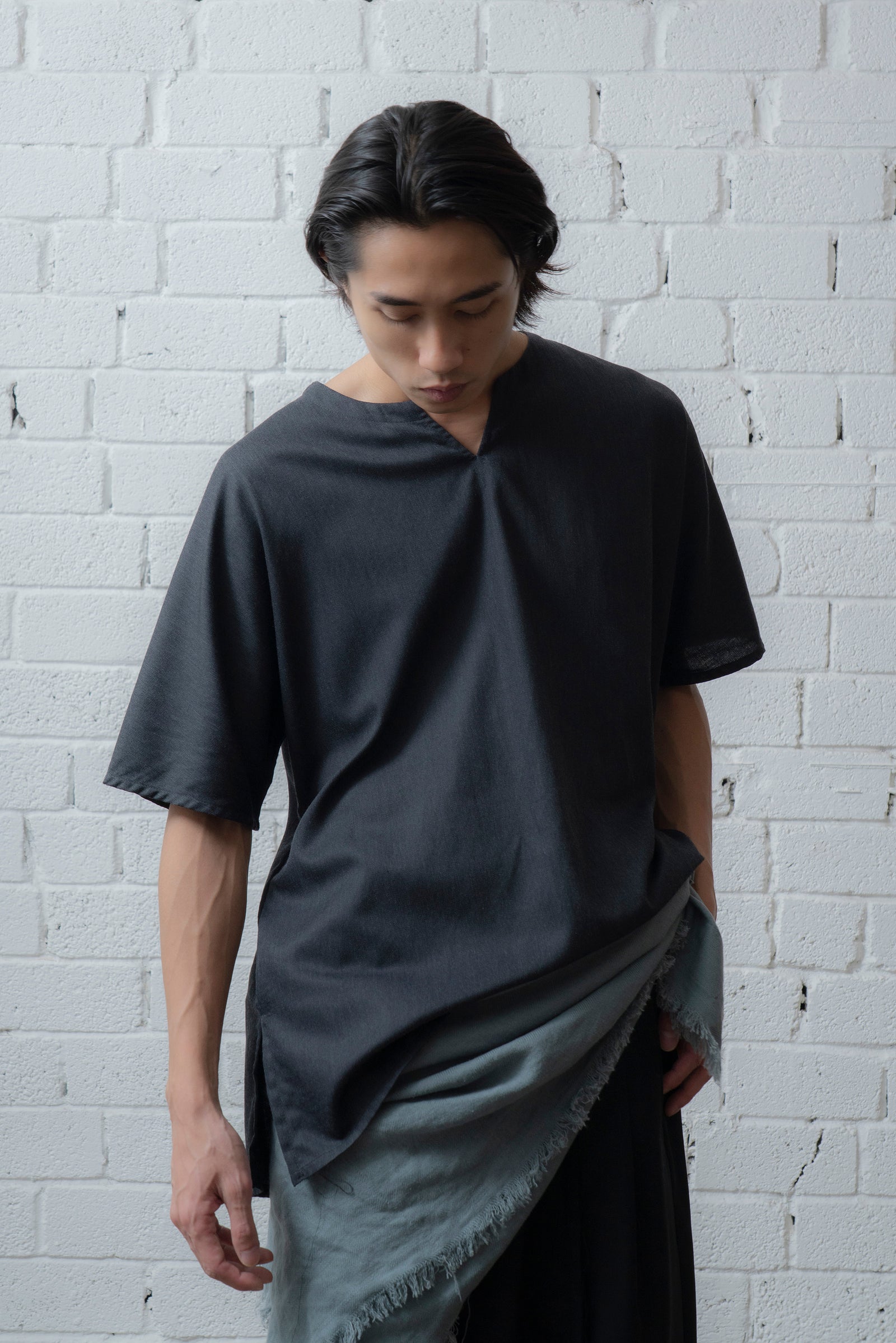 The Split Neck Top - Charcoal