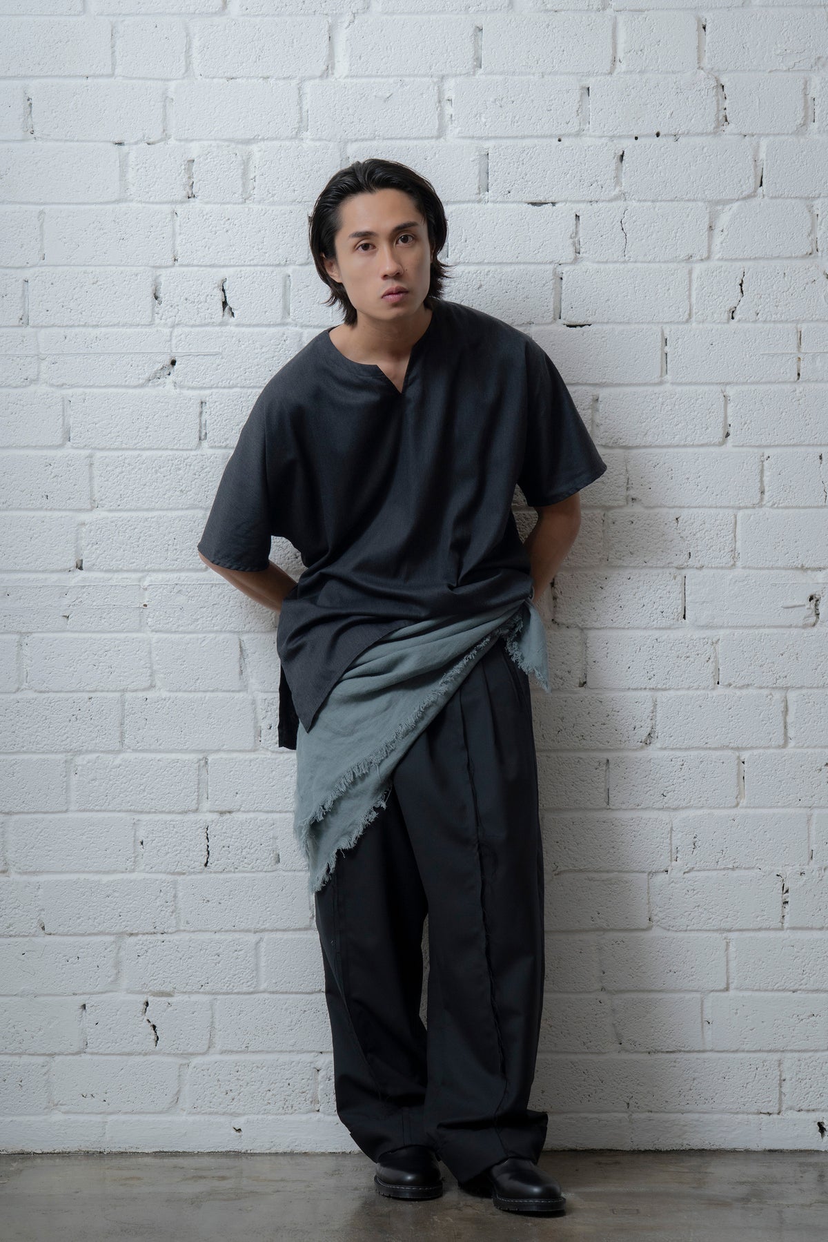 The Split Neck Top - Charcoal