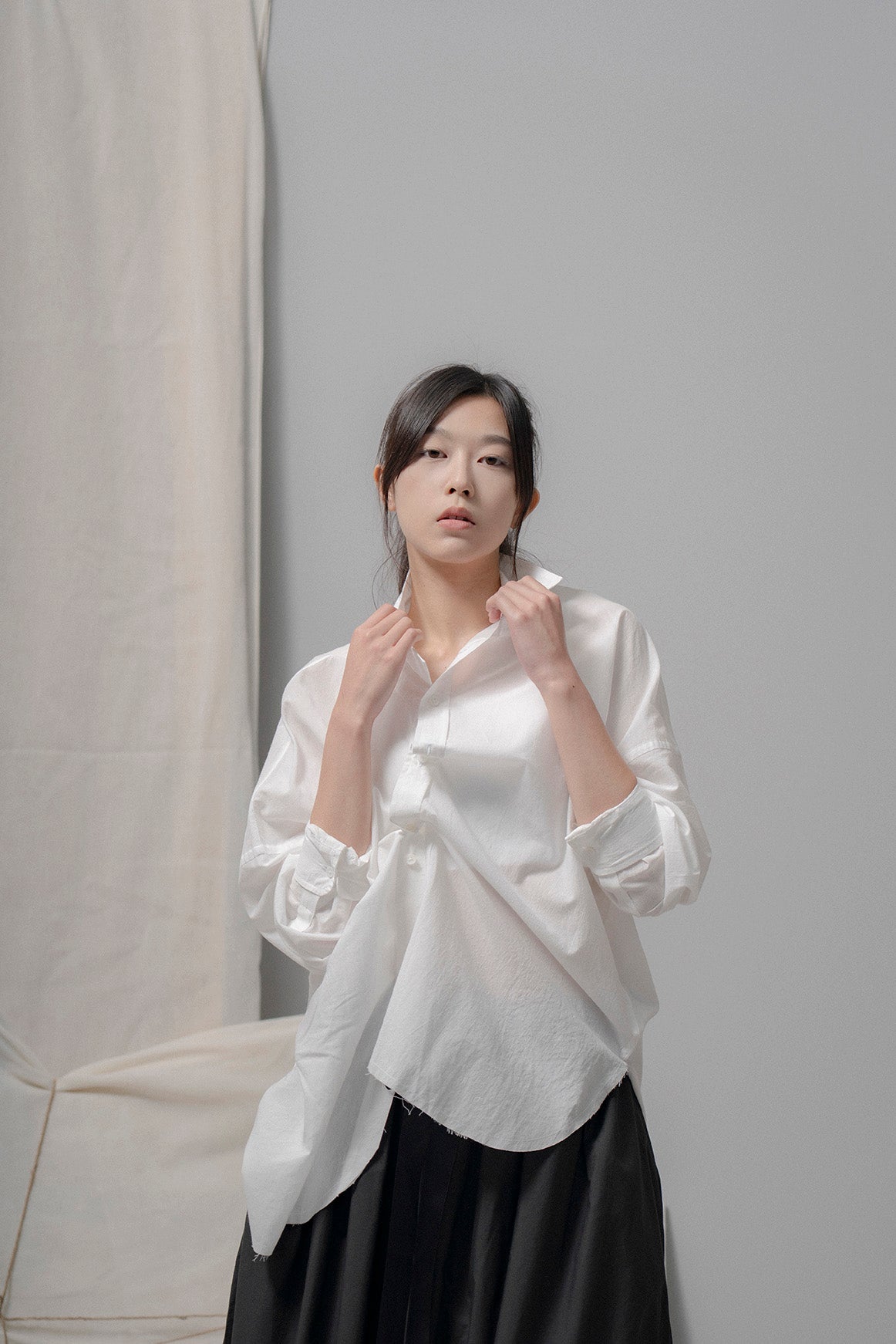 The Frayed Shirt - White