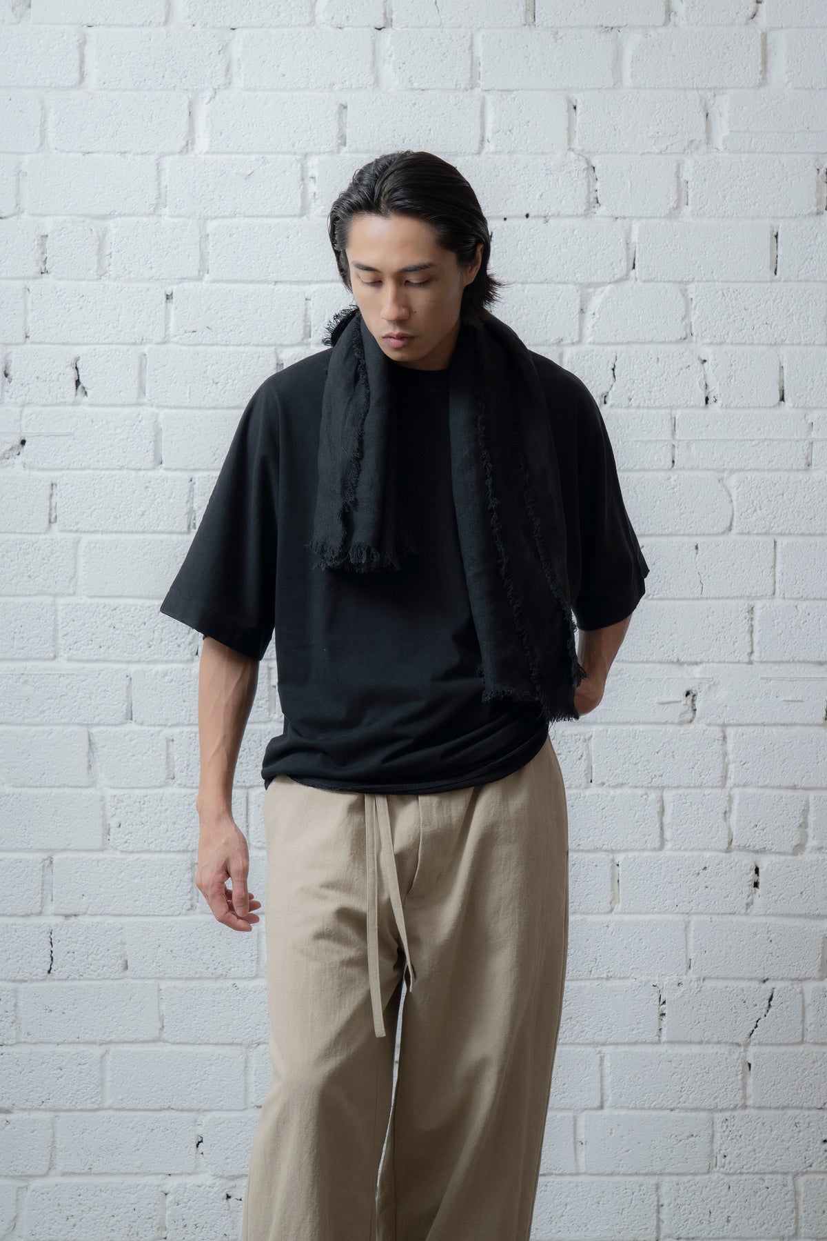 The Linen Scarf - Black