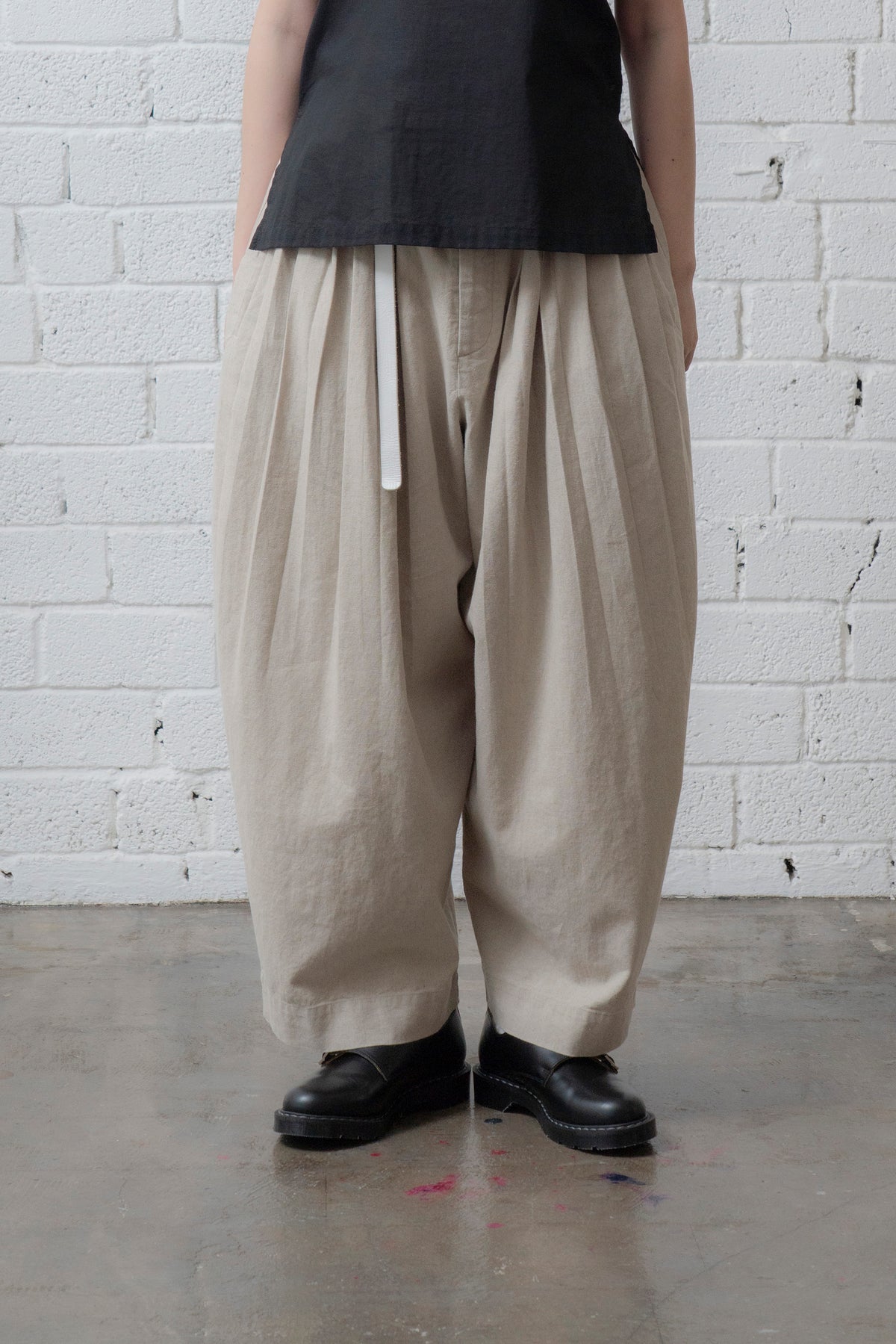 The Pleaty Trousers - Linen