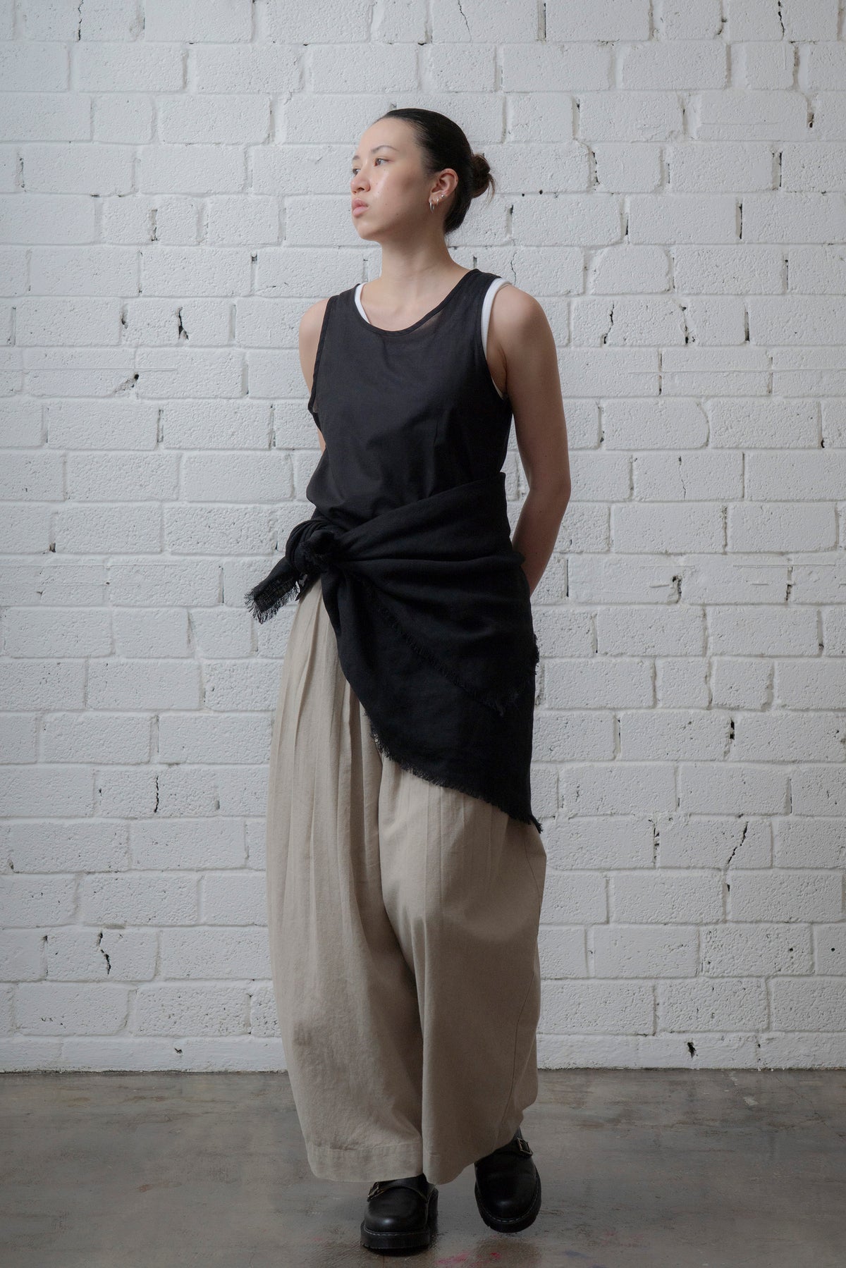 The Pleaty Trousers - Linen
