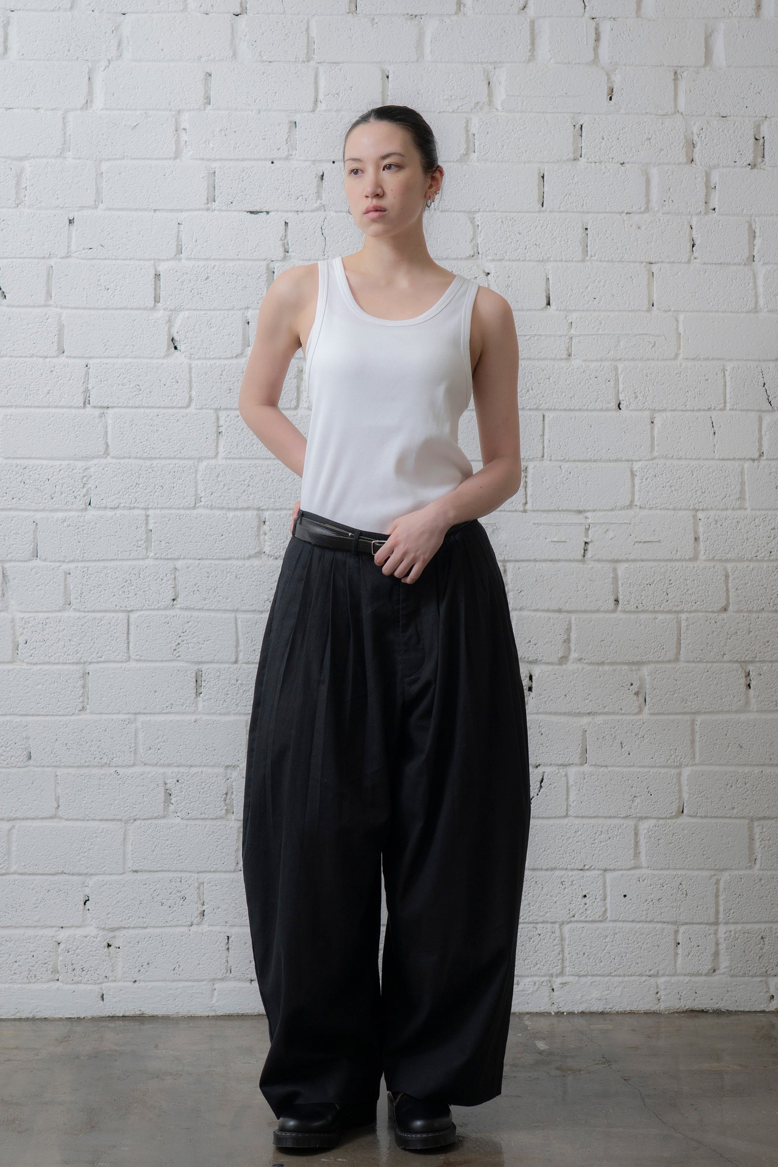 The Pleaty Trousers - Black