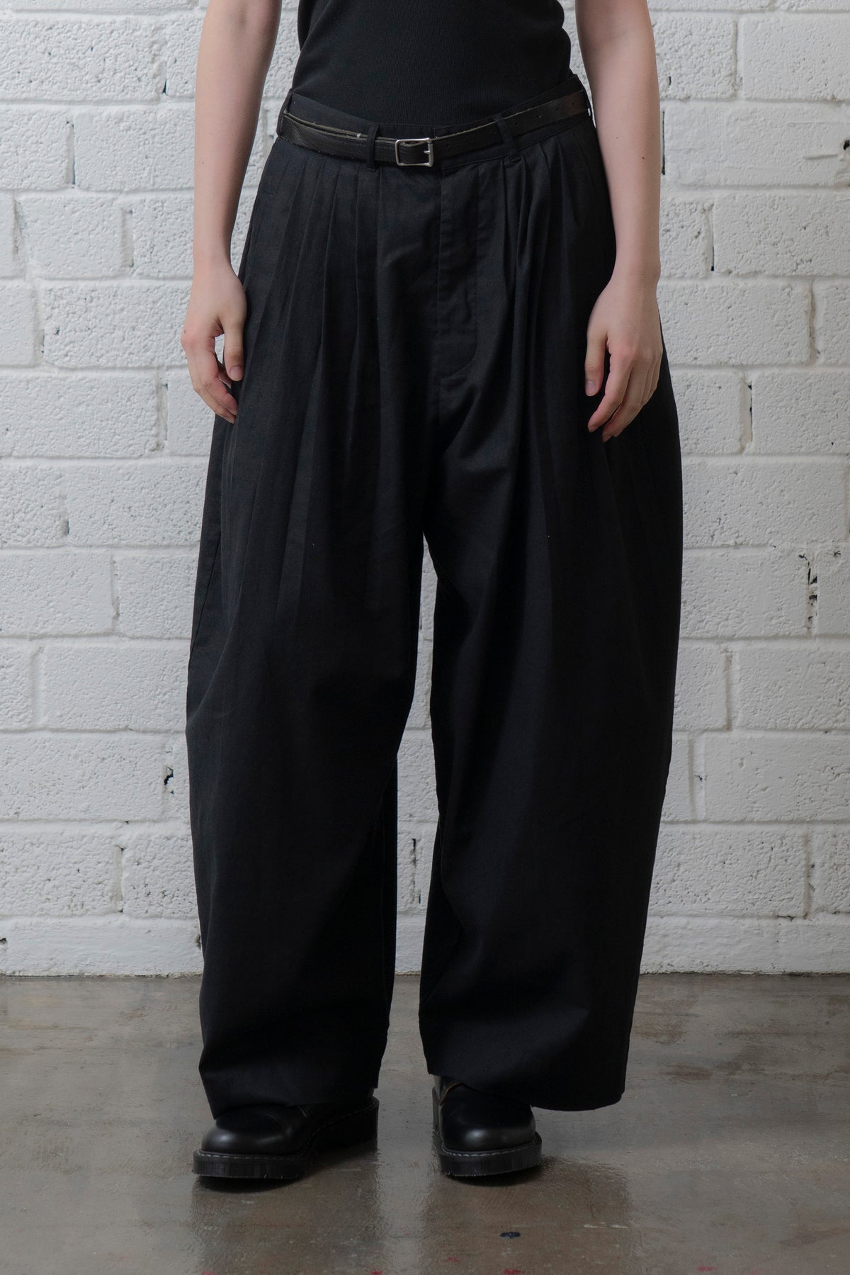 The Pleaty Trousers - Black
