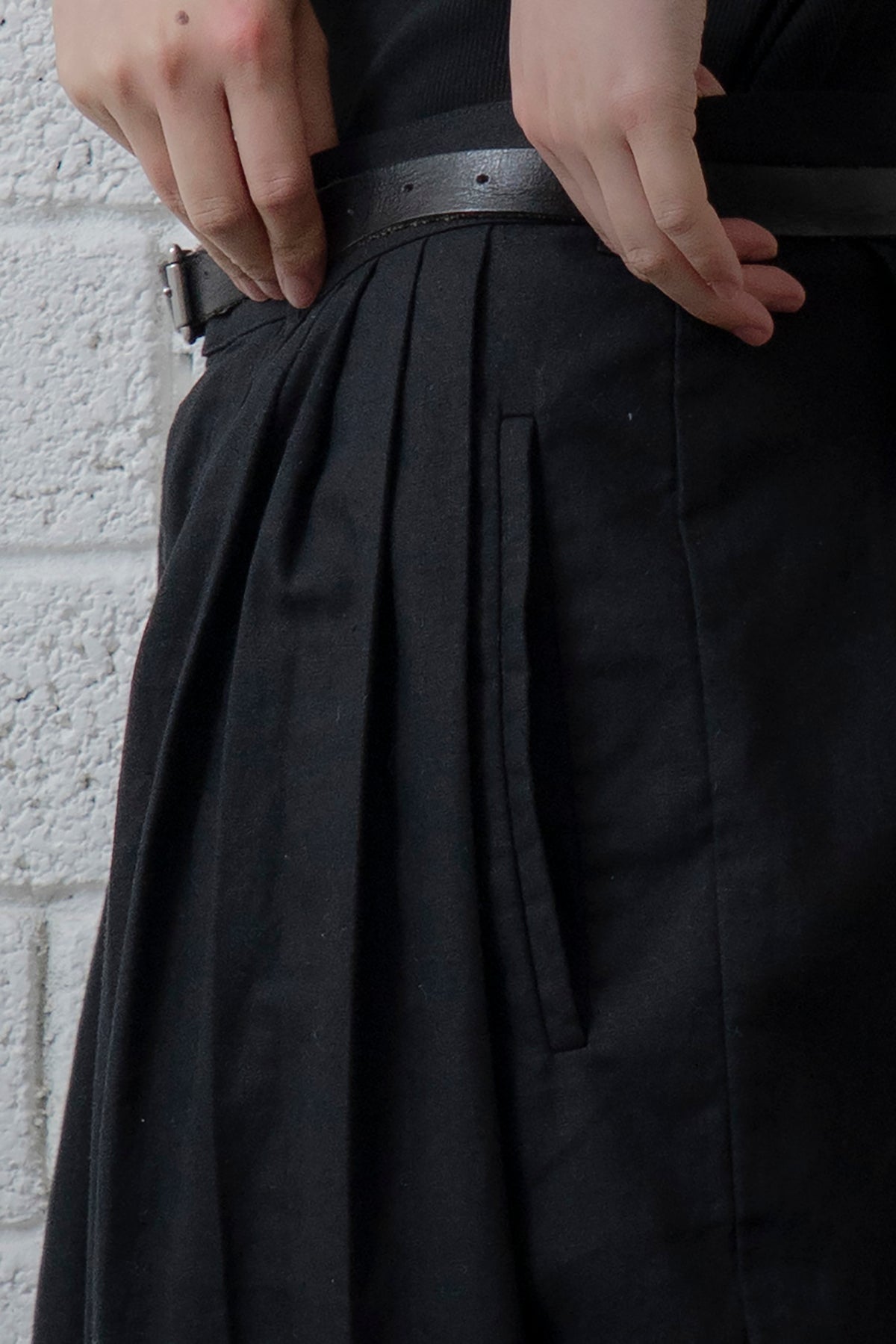 The Pleaty Trousers - Black
