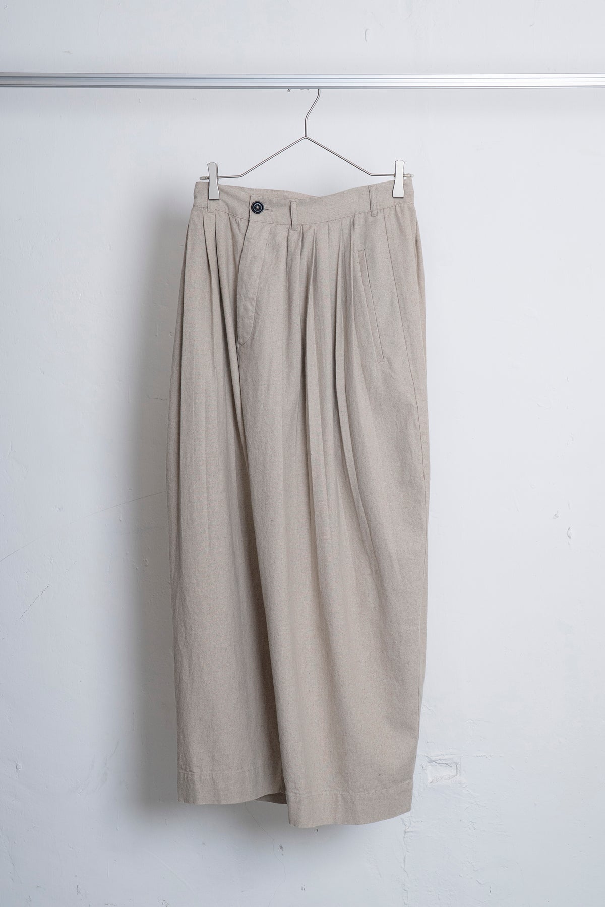 The Pleaty Trousers - Linen