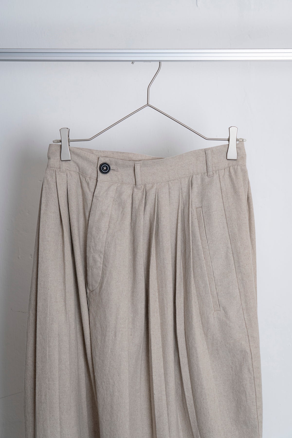 The Pleaty Trousers - Linen