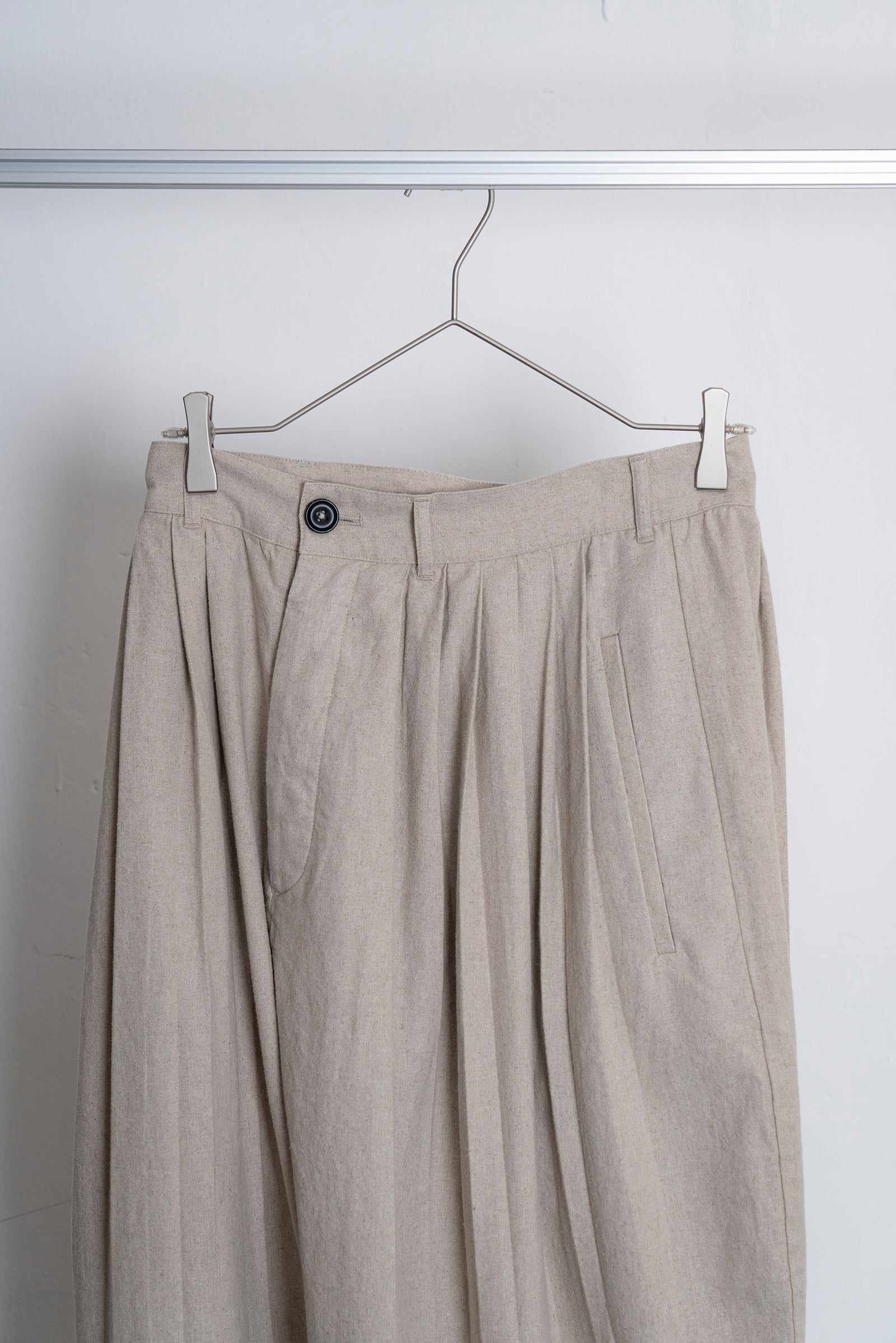 The Pleaty Trousers - Linen