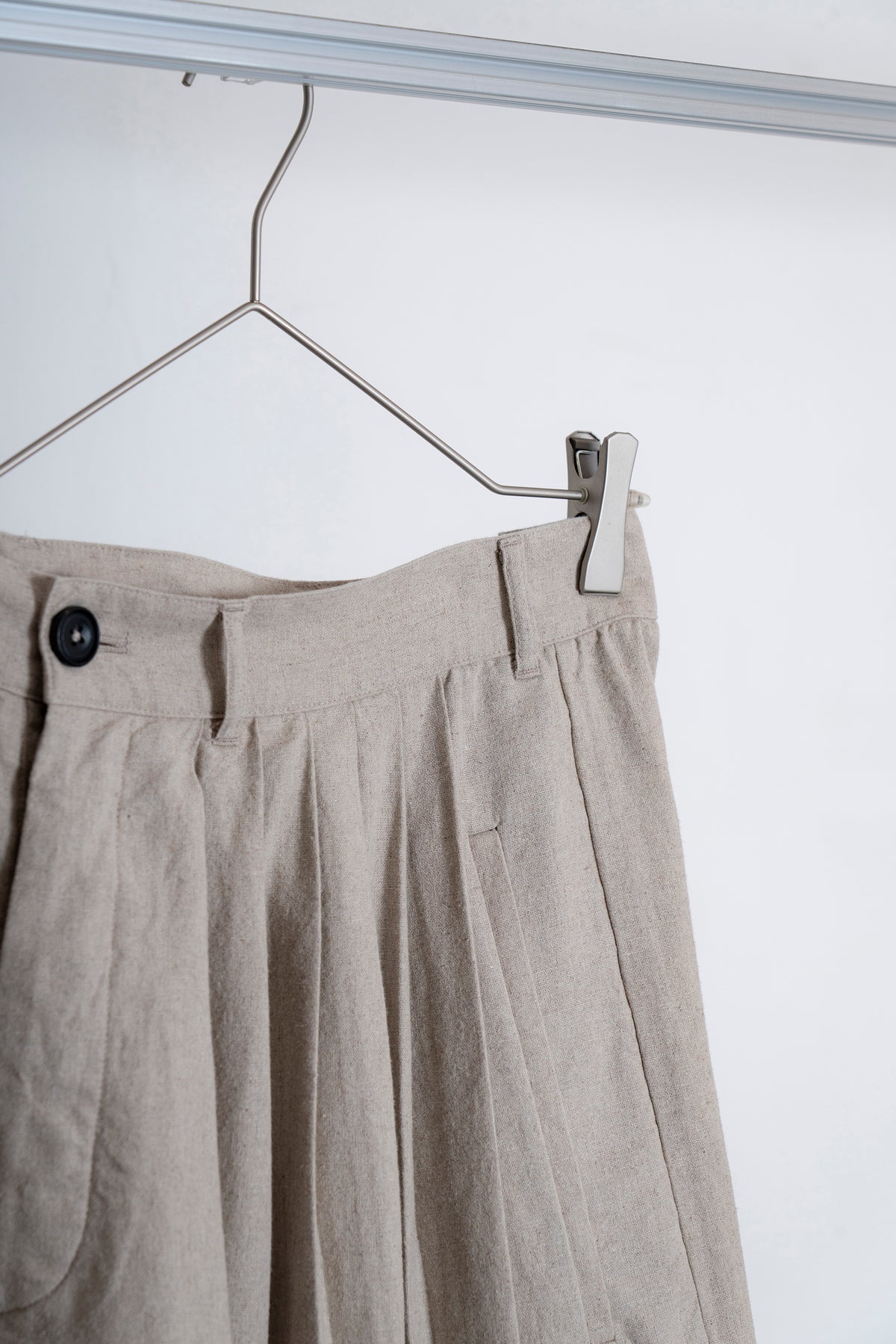 The Pleaty Trousers - Linen