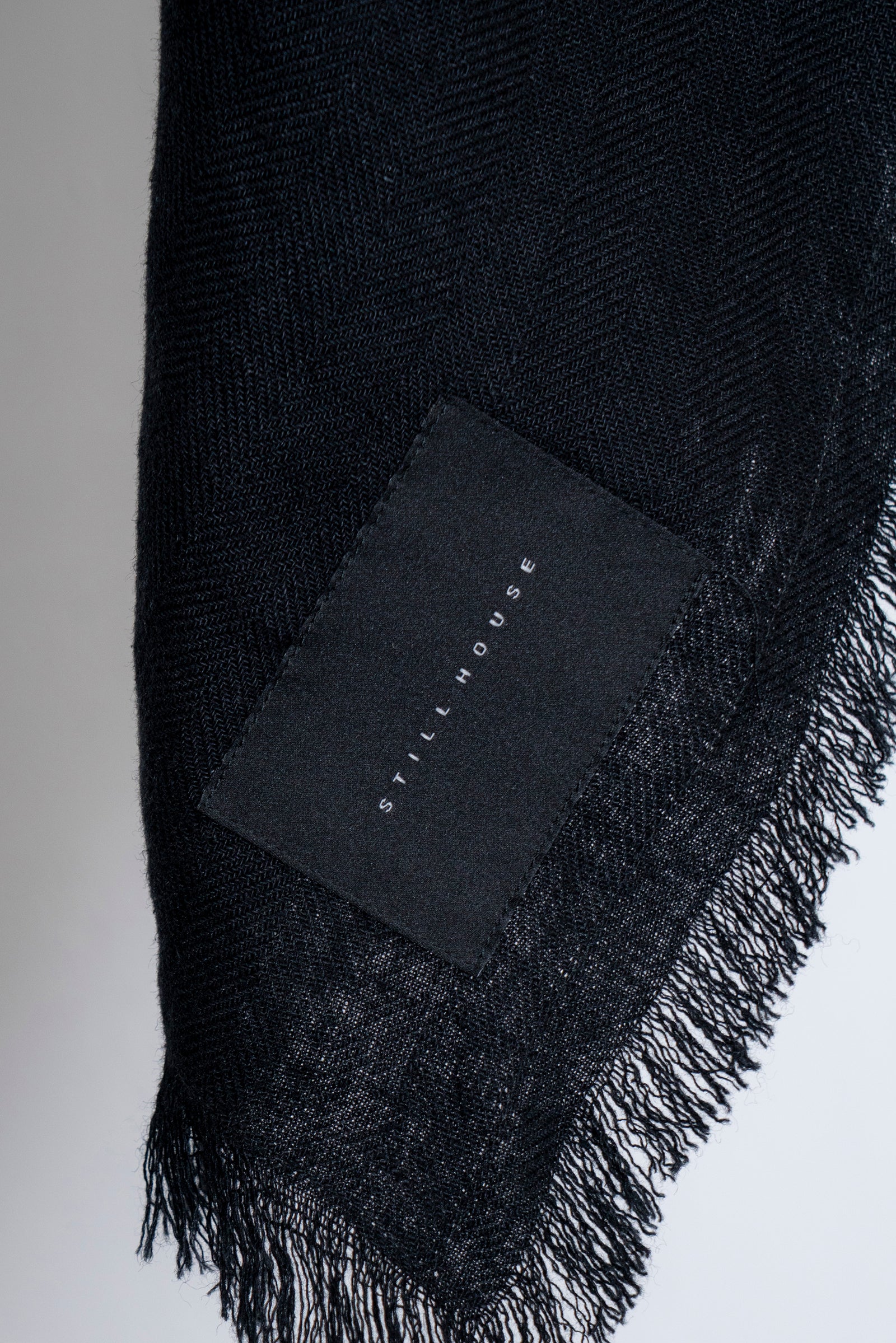 The Linen Scarf - Black