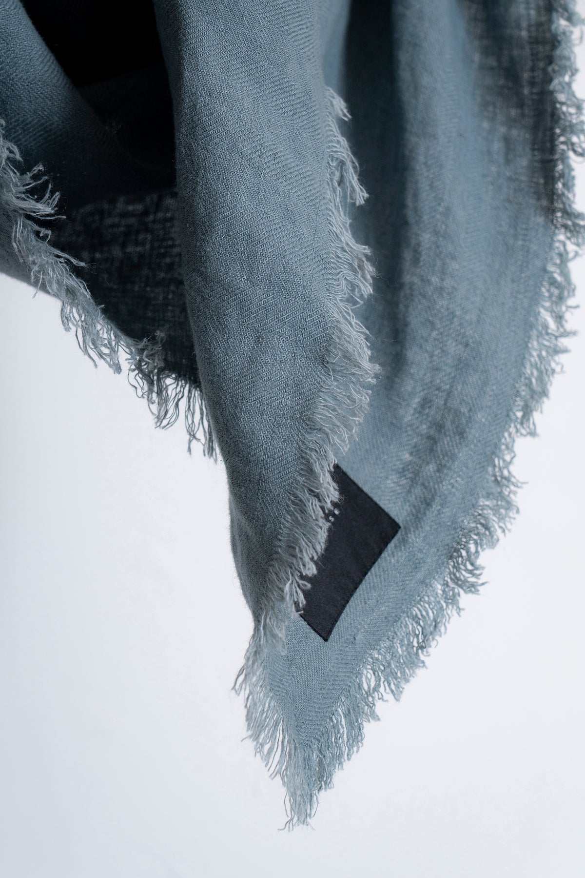The Linen Scarf - Cloud Blue