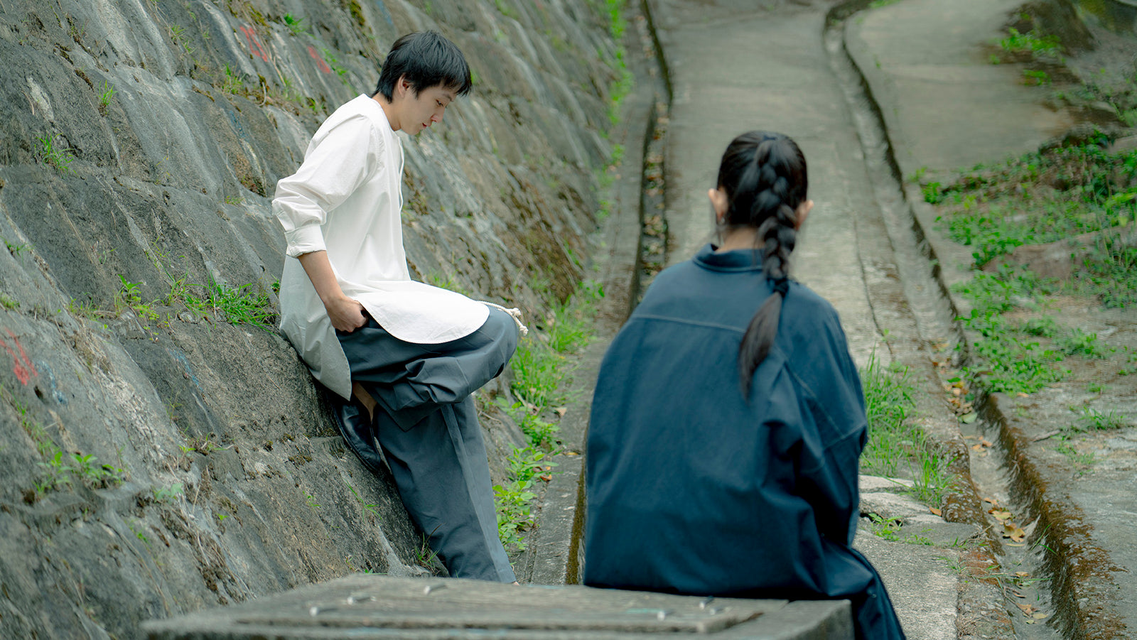 The Nomad Balloon Pants - Charcoal