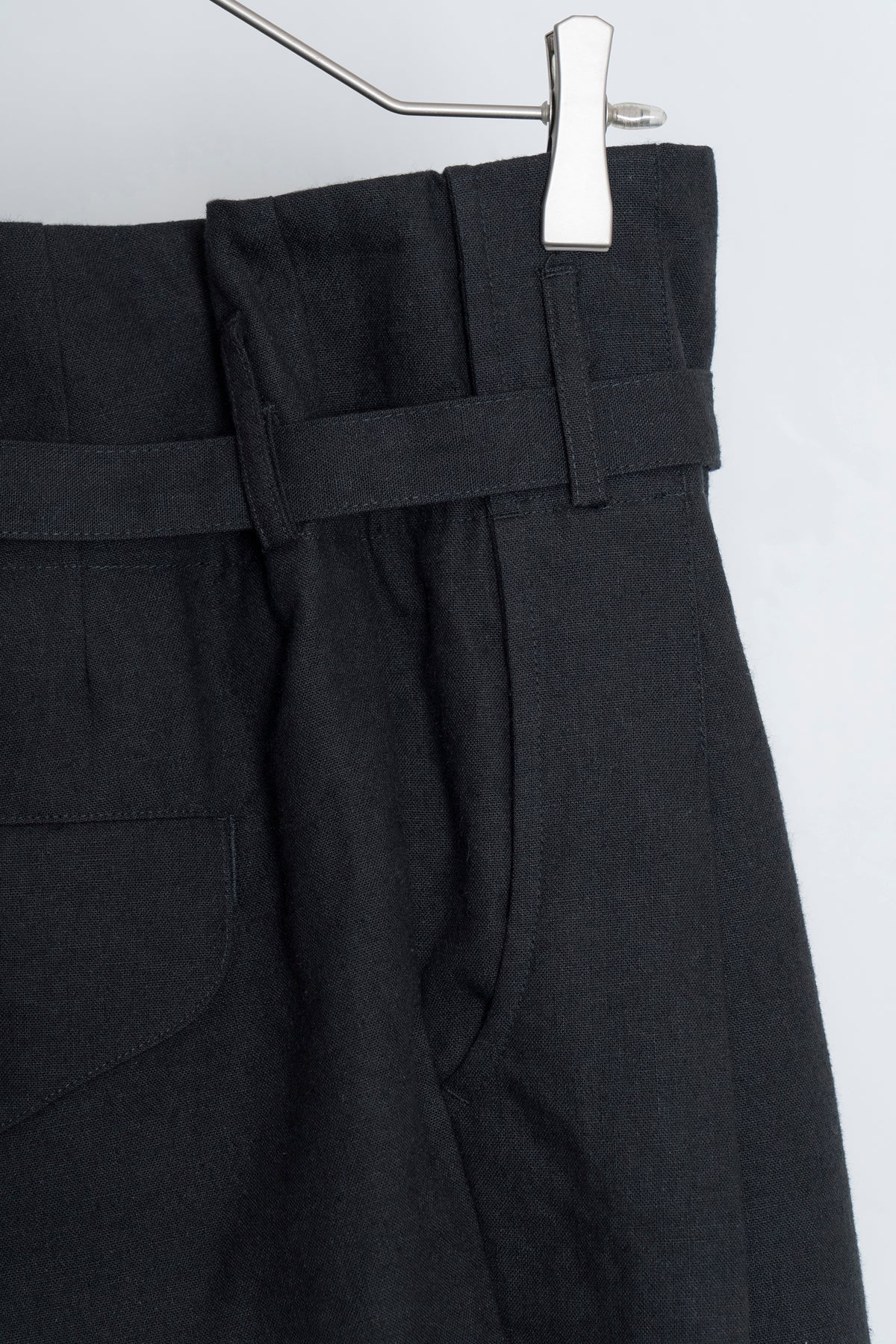 The Belted Hollywood Trousers - Black