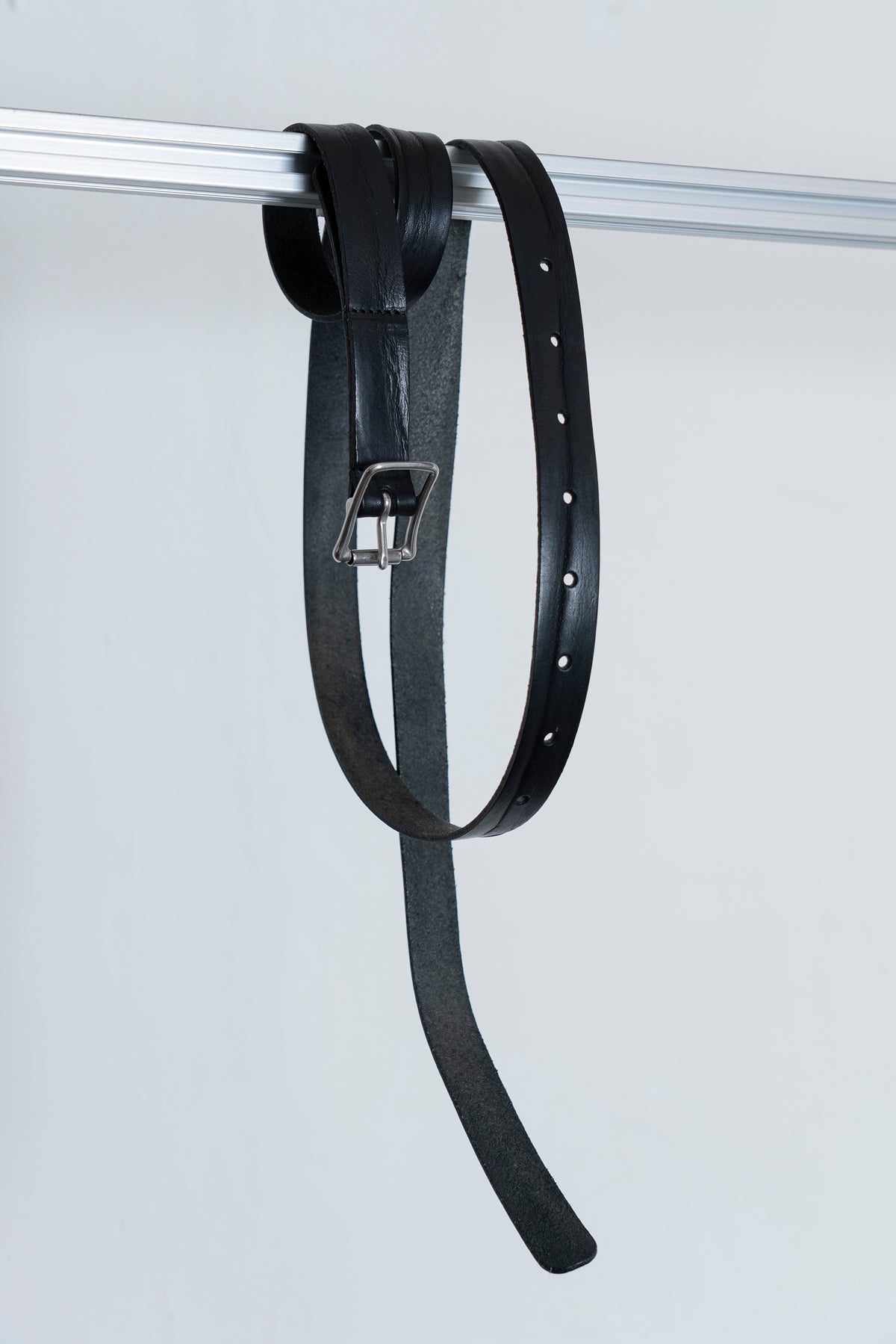 The Long Leather Belt - Black