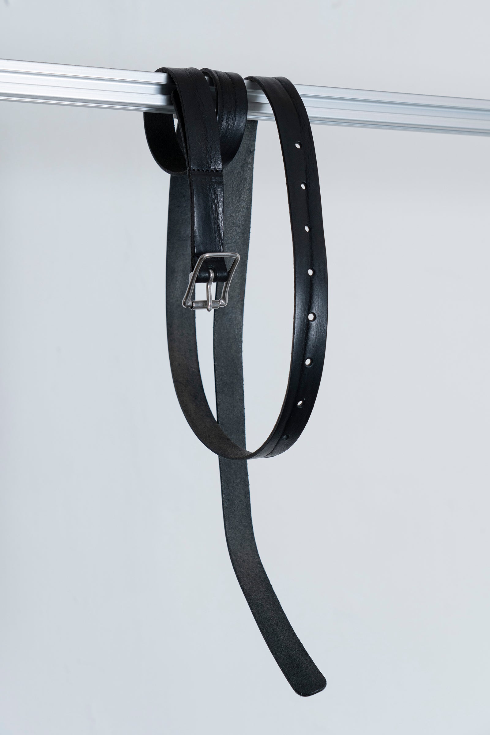 The Long Leather Belt - Black