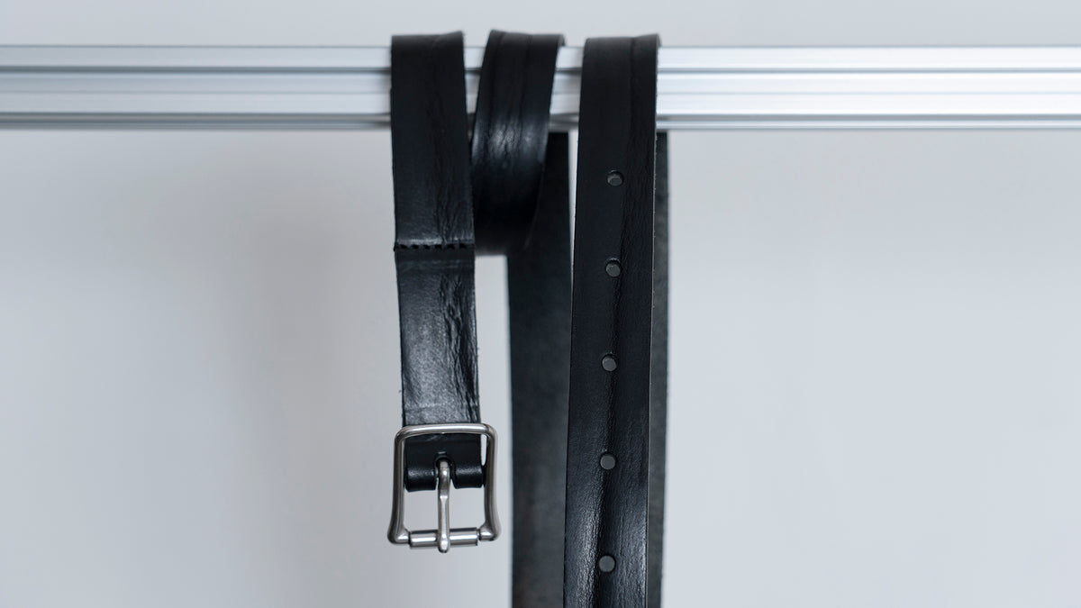 The Long Leather Belt - Black