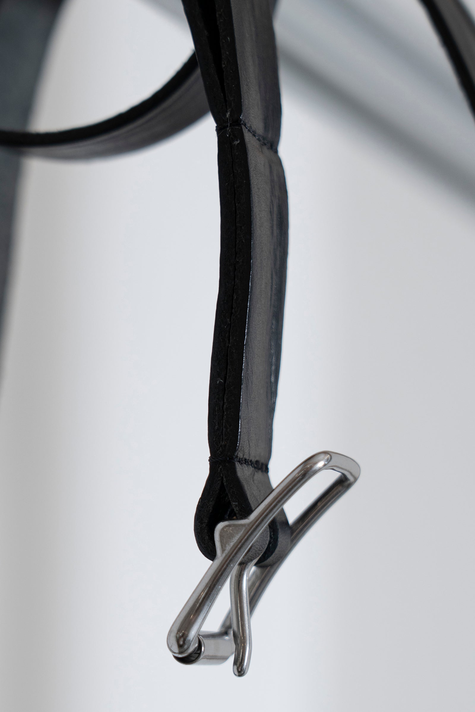 The Long Leather Belt - Black