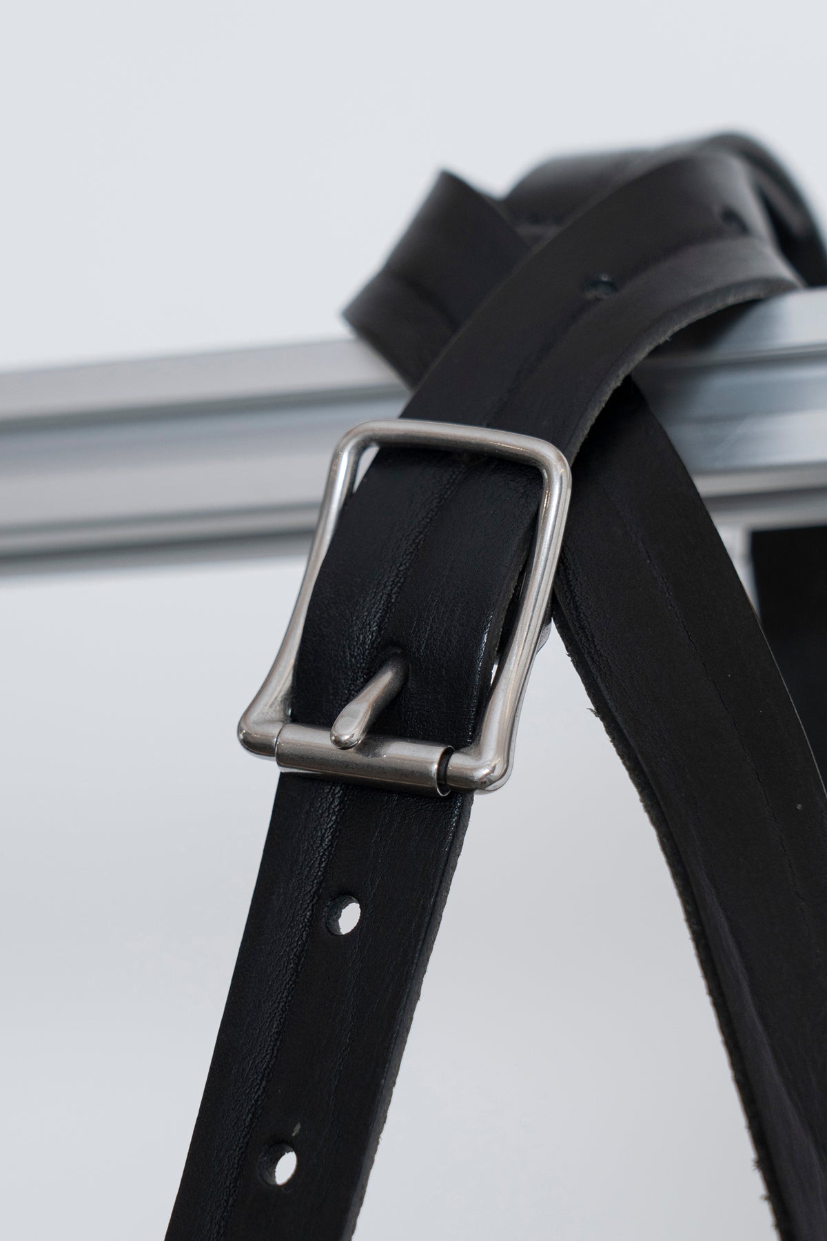 The Long Leather Belt - Black