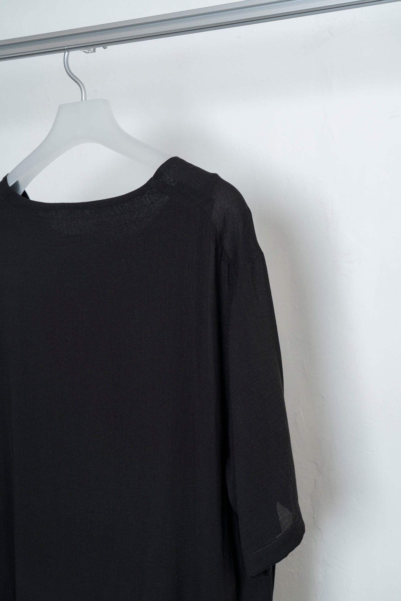 The Layer Top - Black