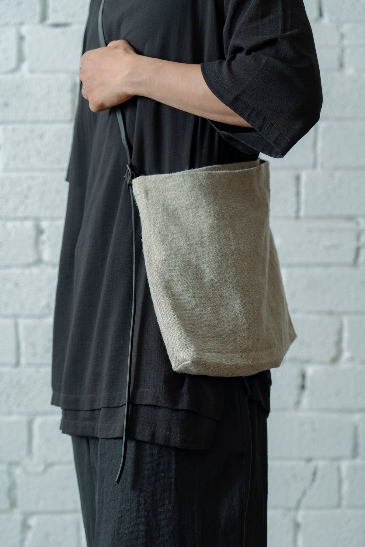 The Tinker 's Pouch - Ecru