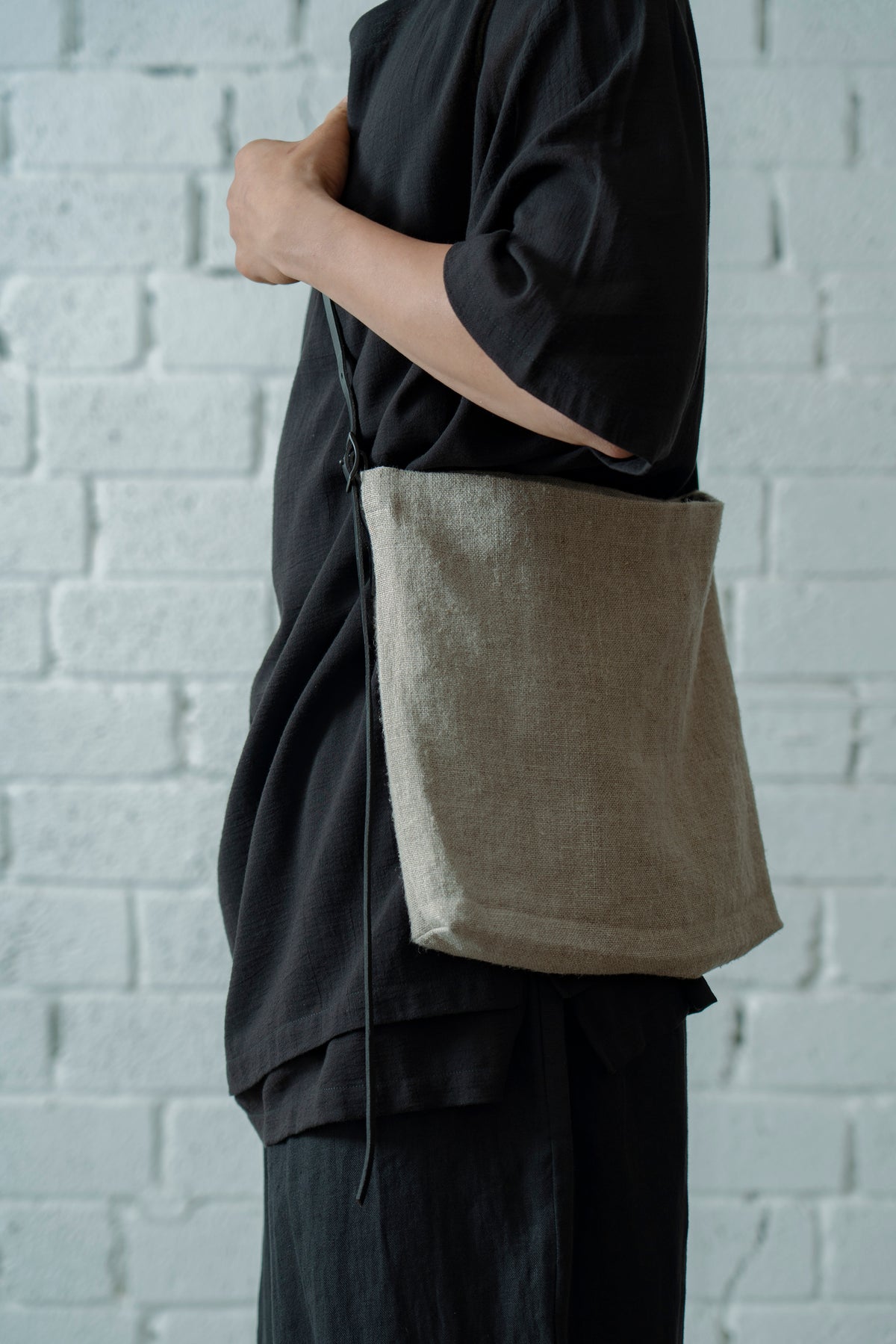 The Tinker 's Pouch - Ecru