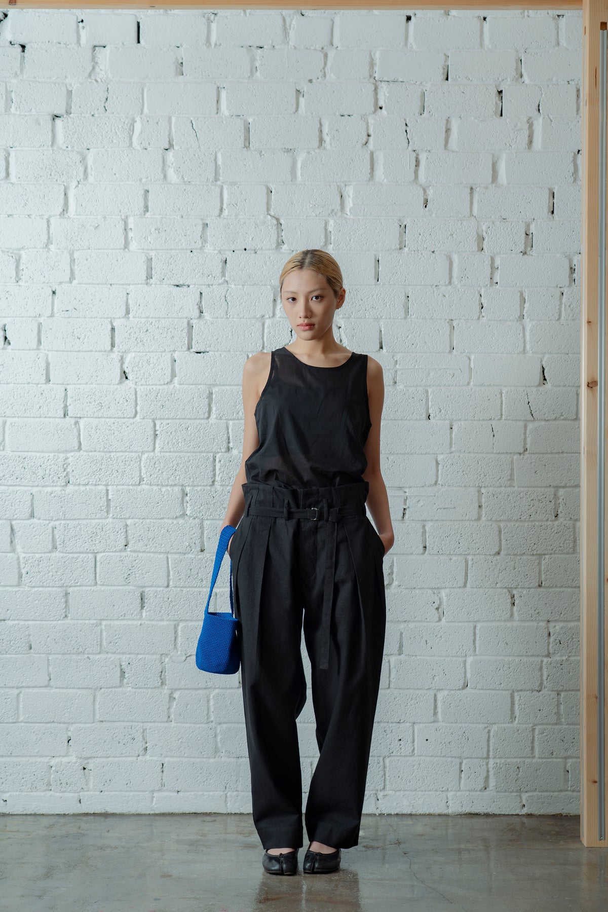 The Belted Hollywood Trousers - Black