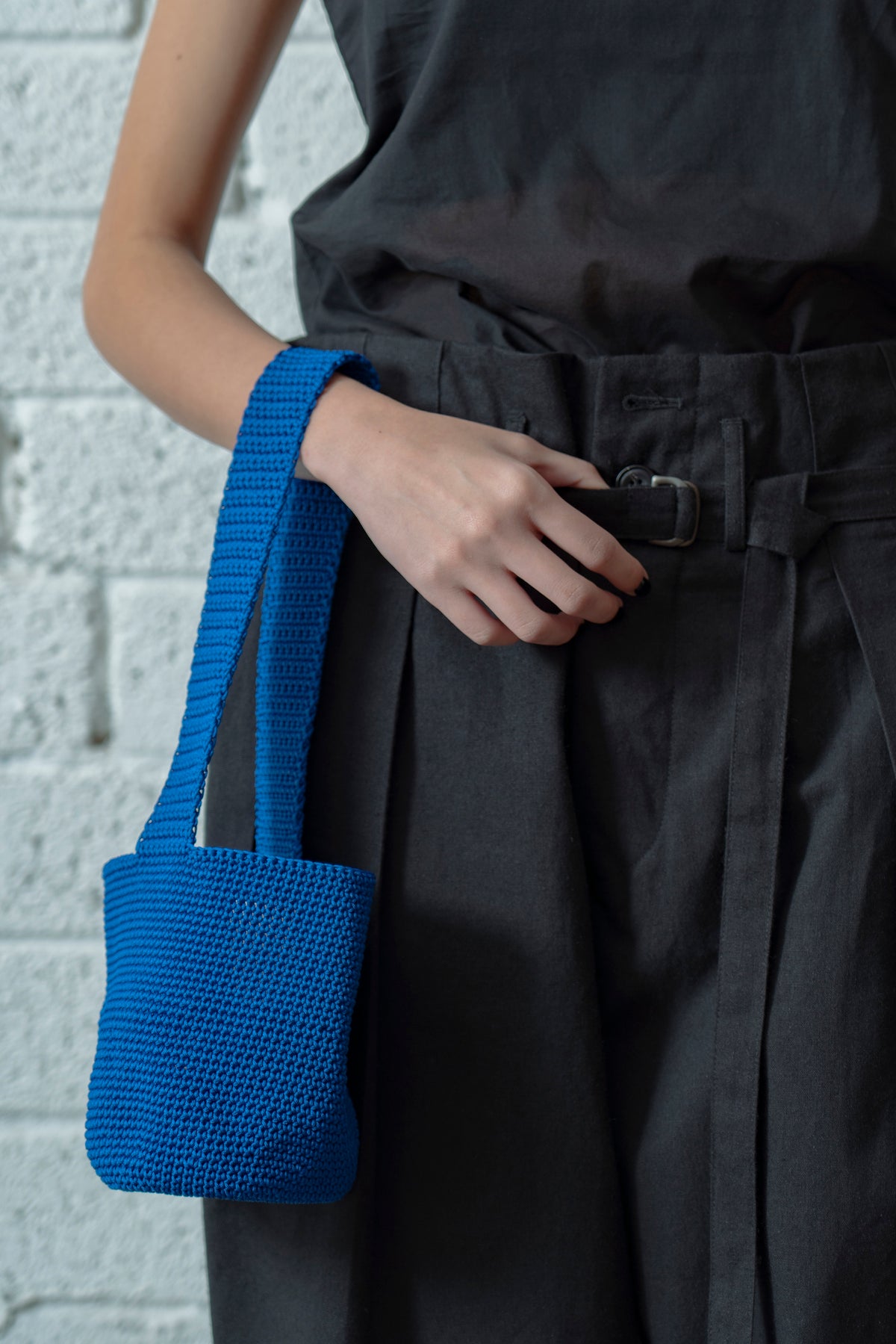The Belted Hollywood Trousers - Black