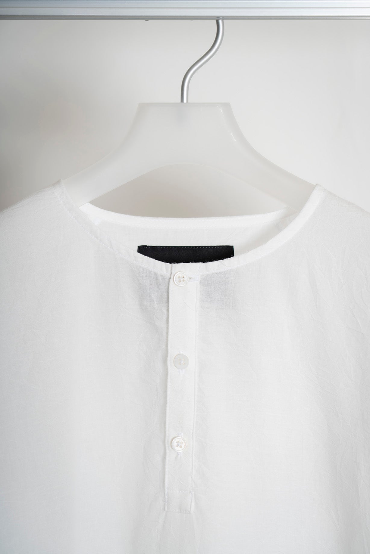 The Woven Henley - Off White