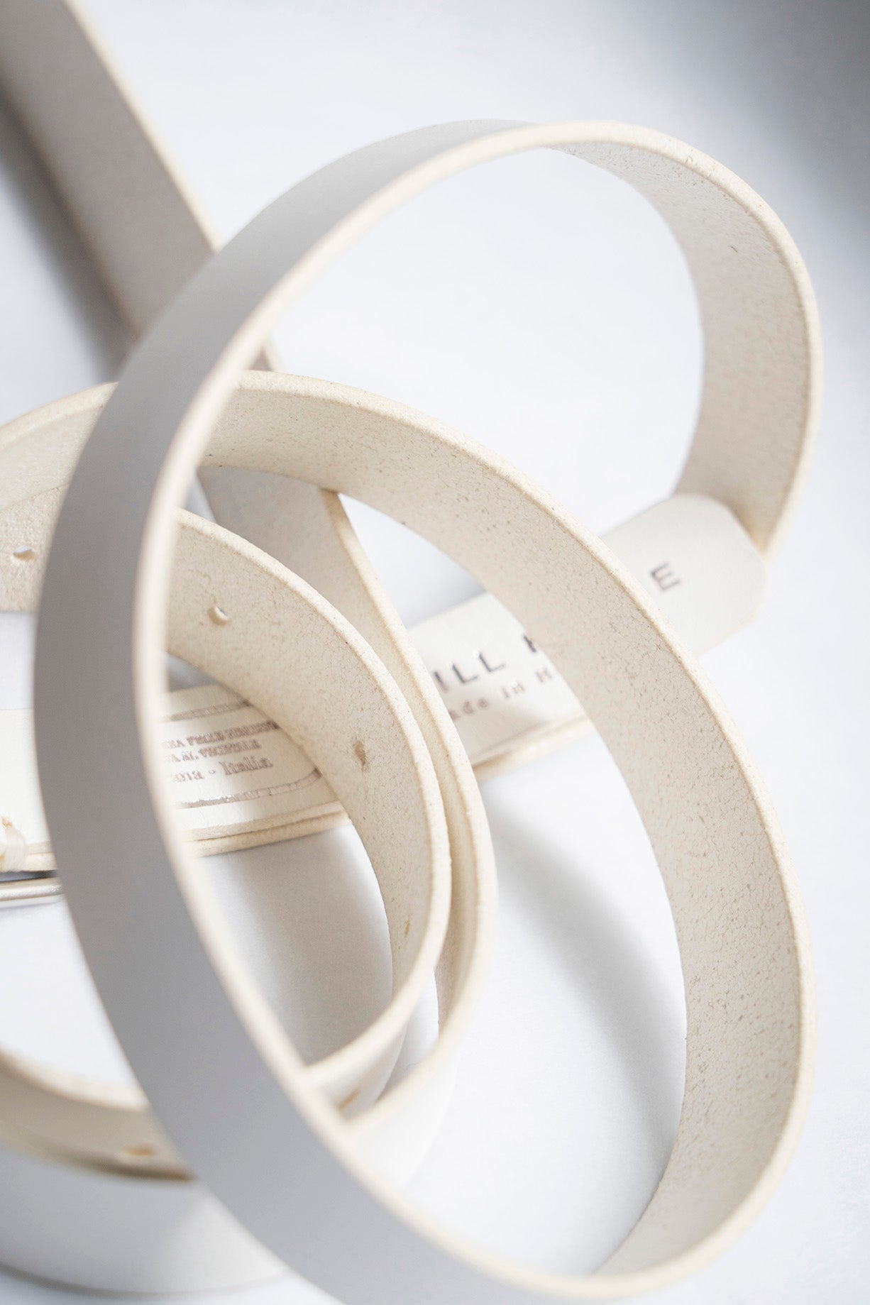 The Drip Belt - White