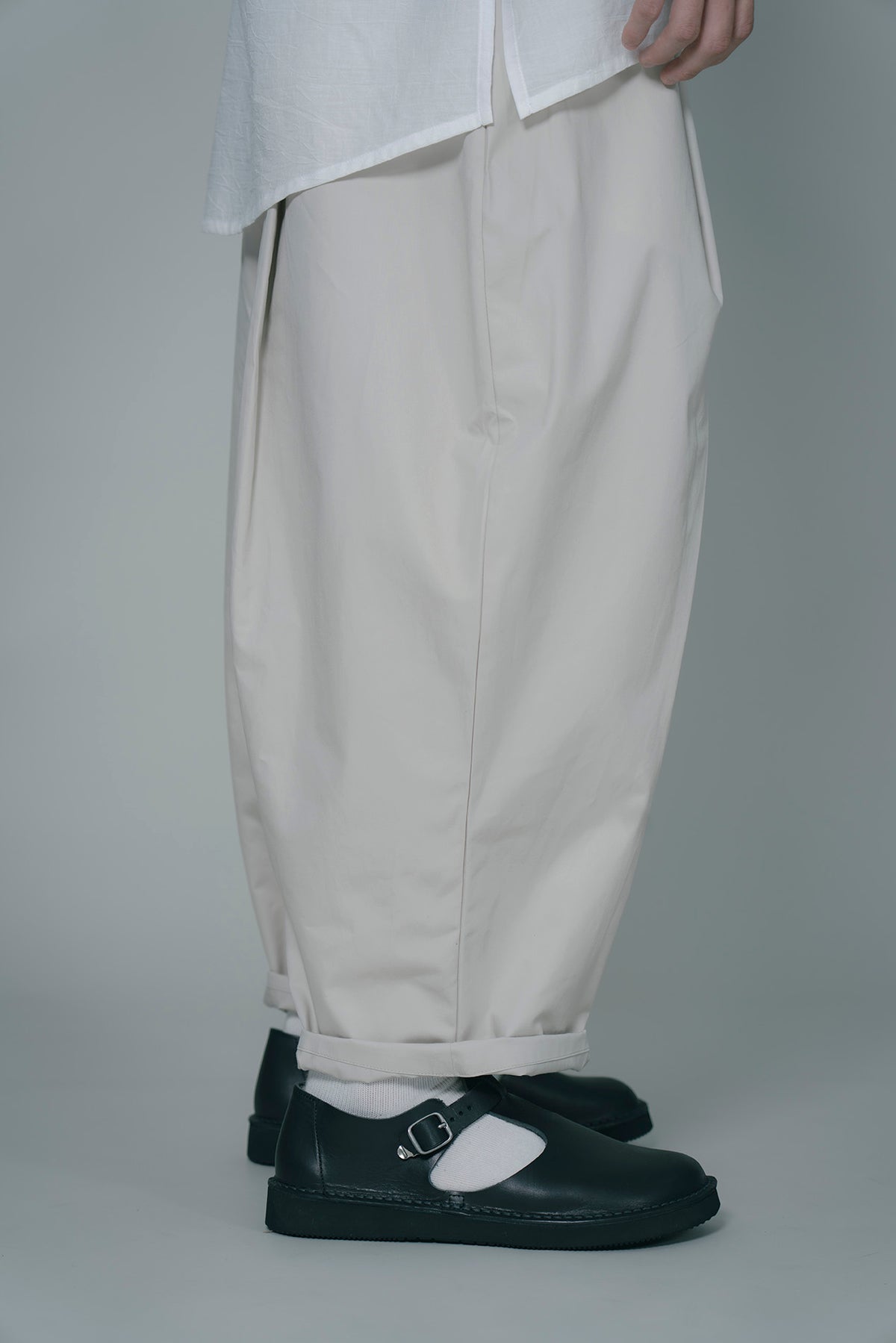 The Author Trousers - Khaki