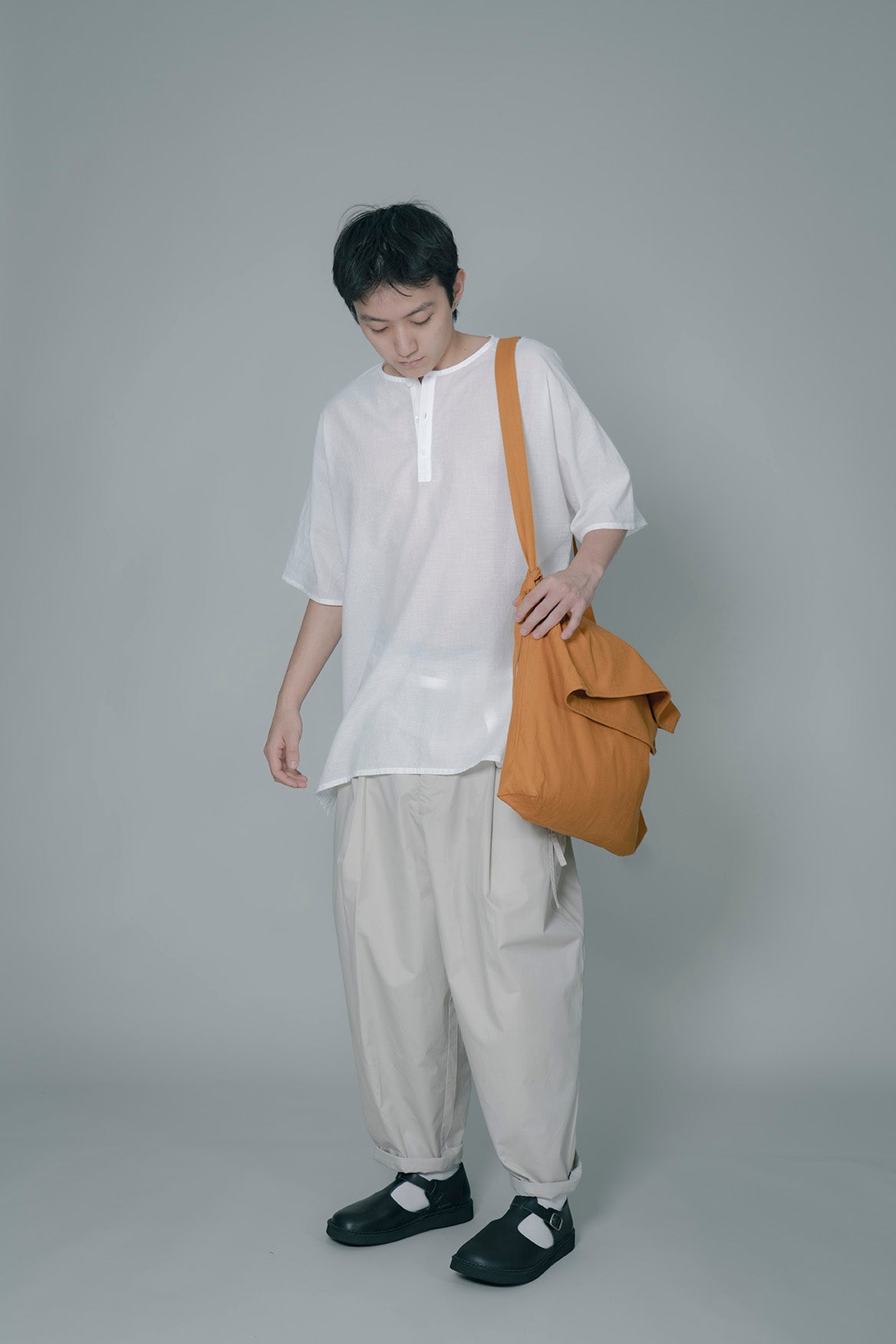 The Author Trousers - Khaki