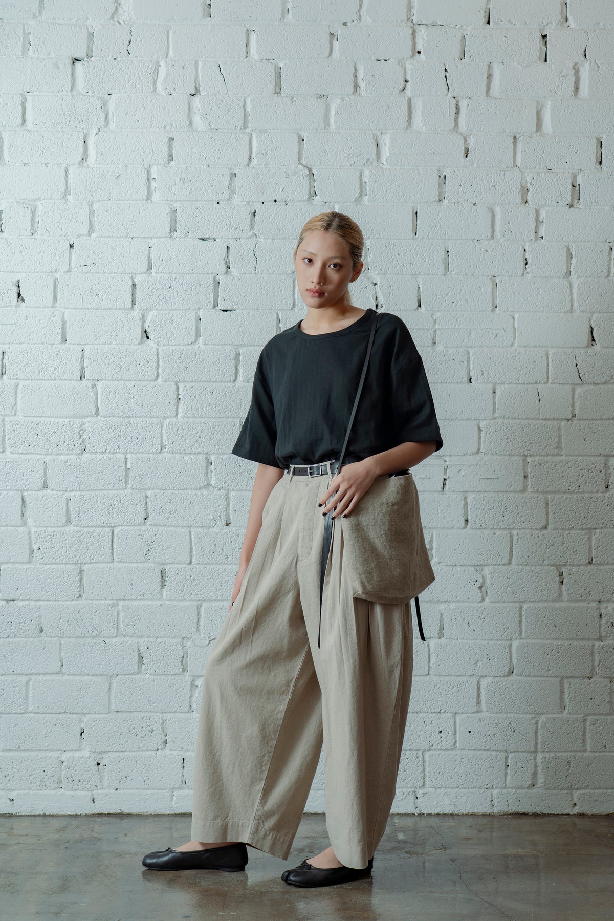 The Pleaty Trousers - Linen