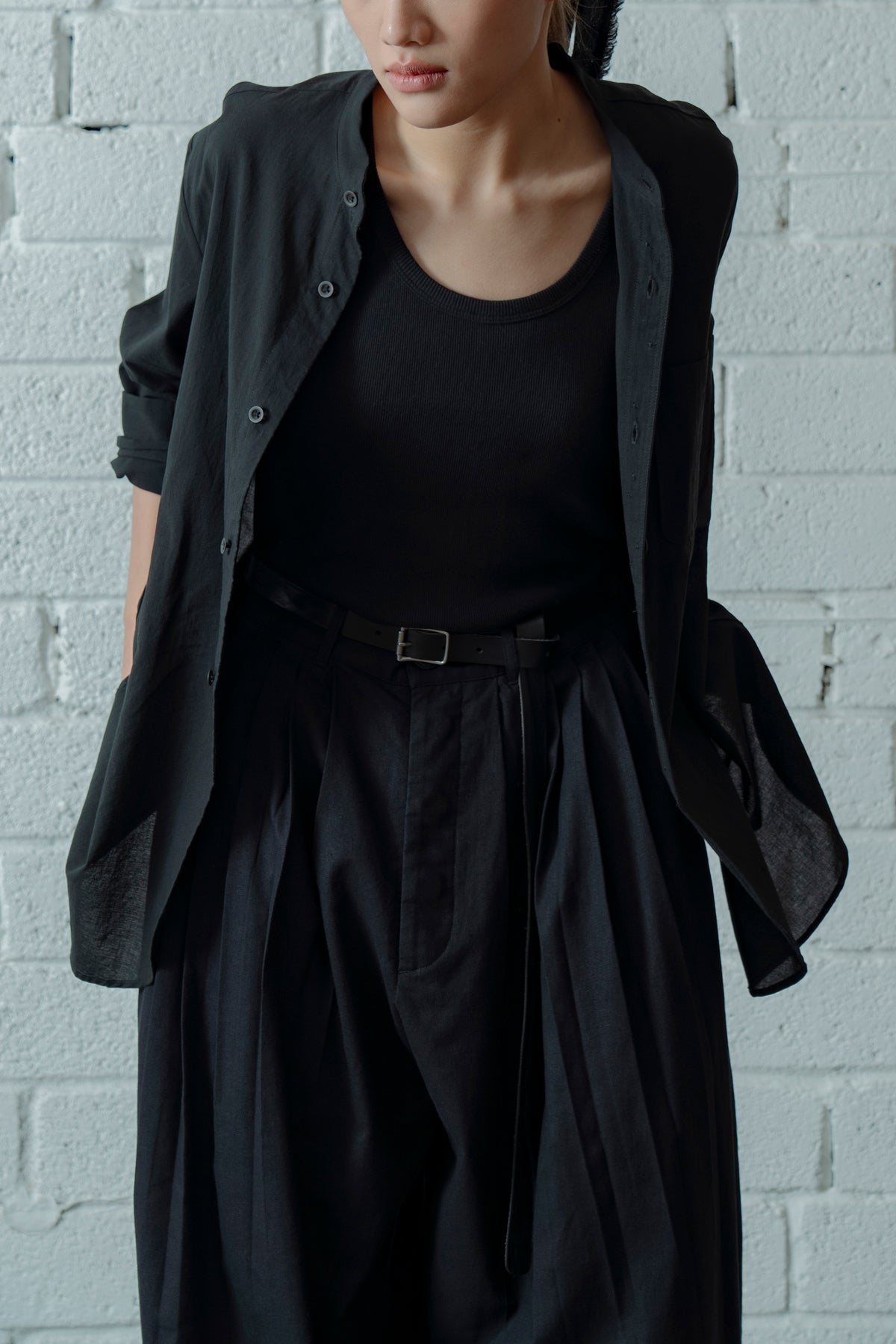 The Tailor 's Shirt - Black