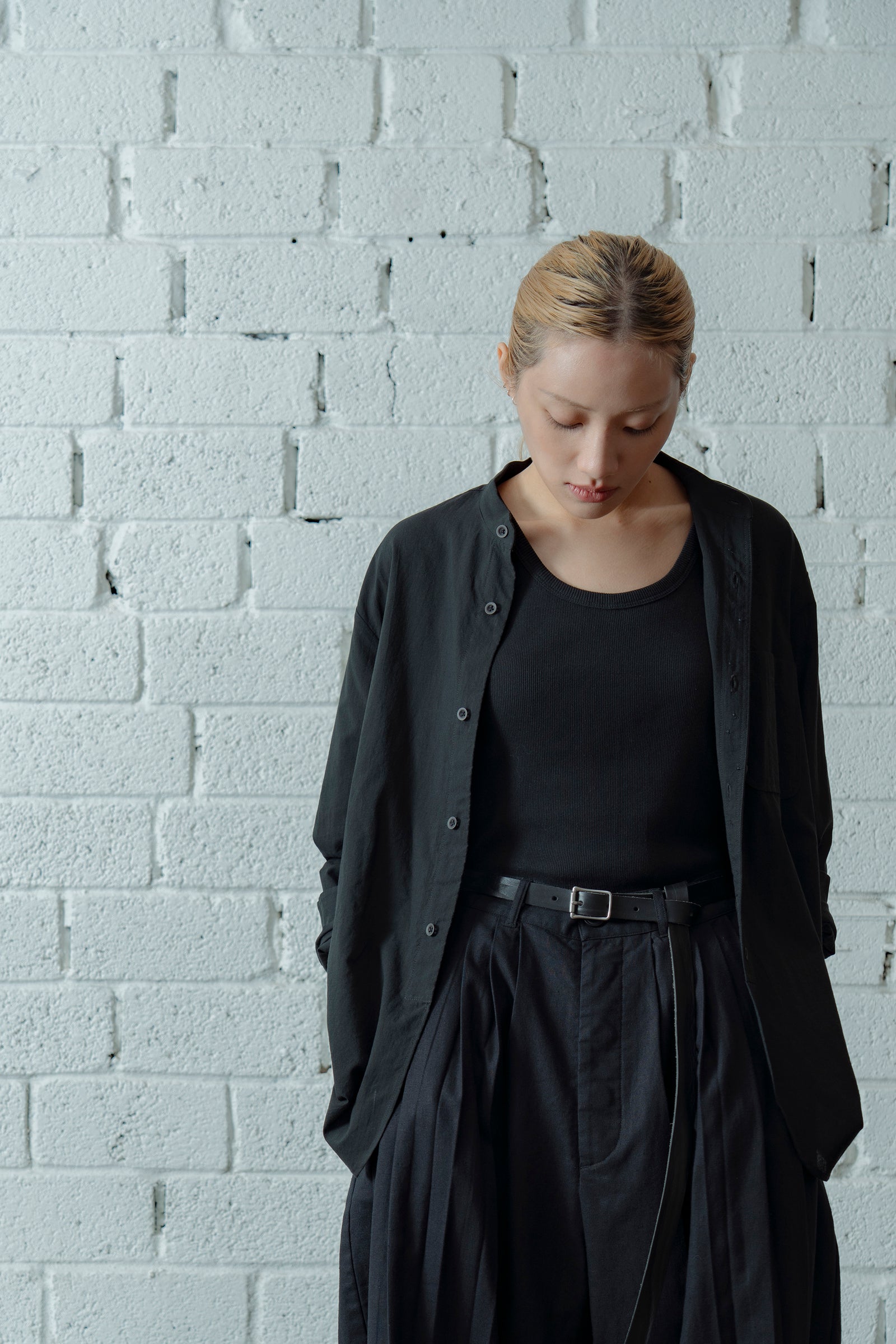 The Tailor 's Shirt - Black