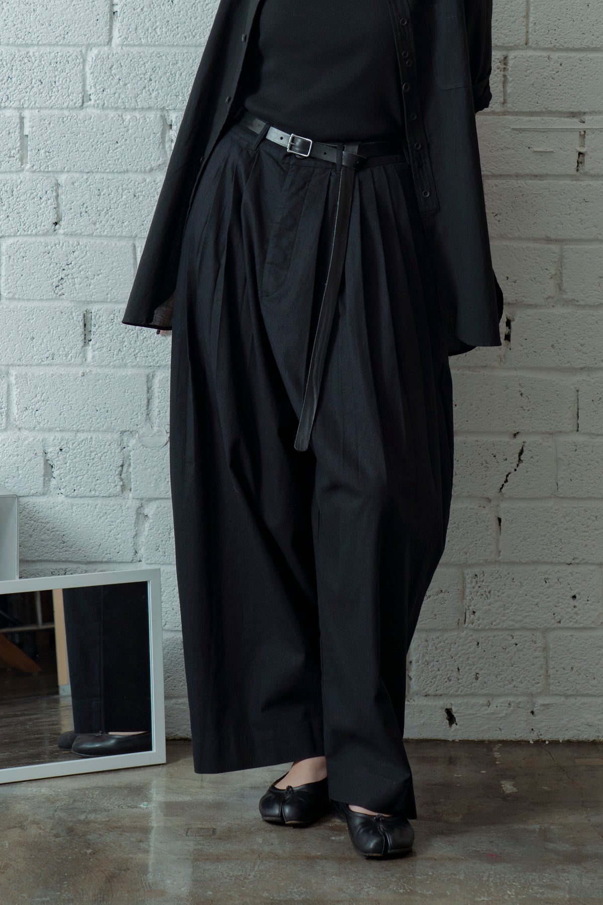 The Pleaty Trousers - Black