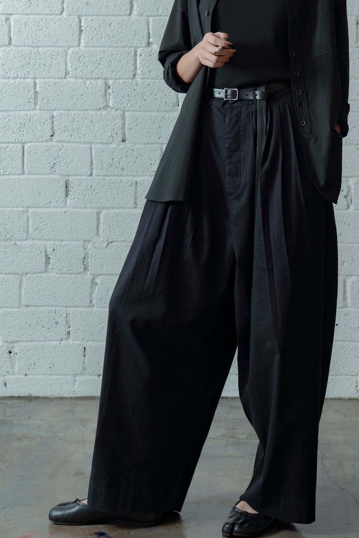 The Pleaty Trousers - Black